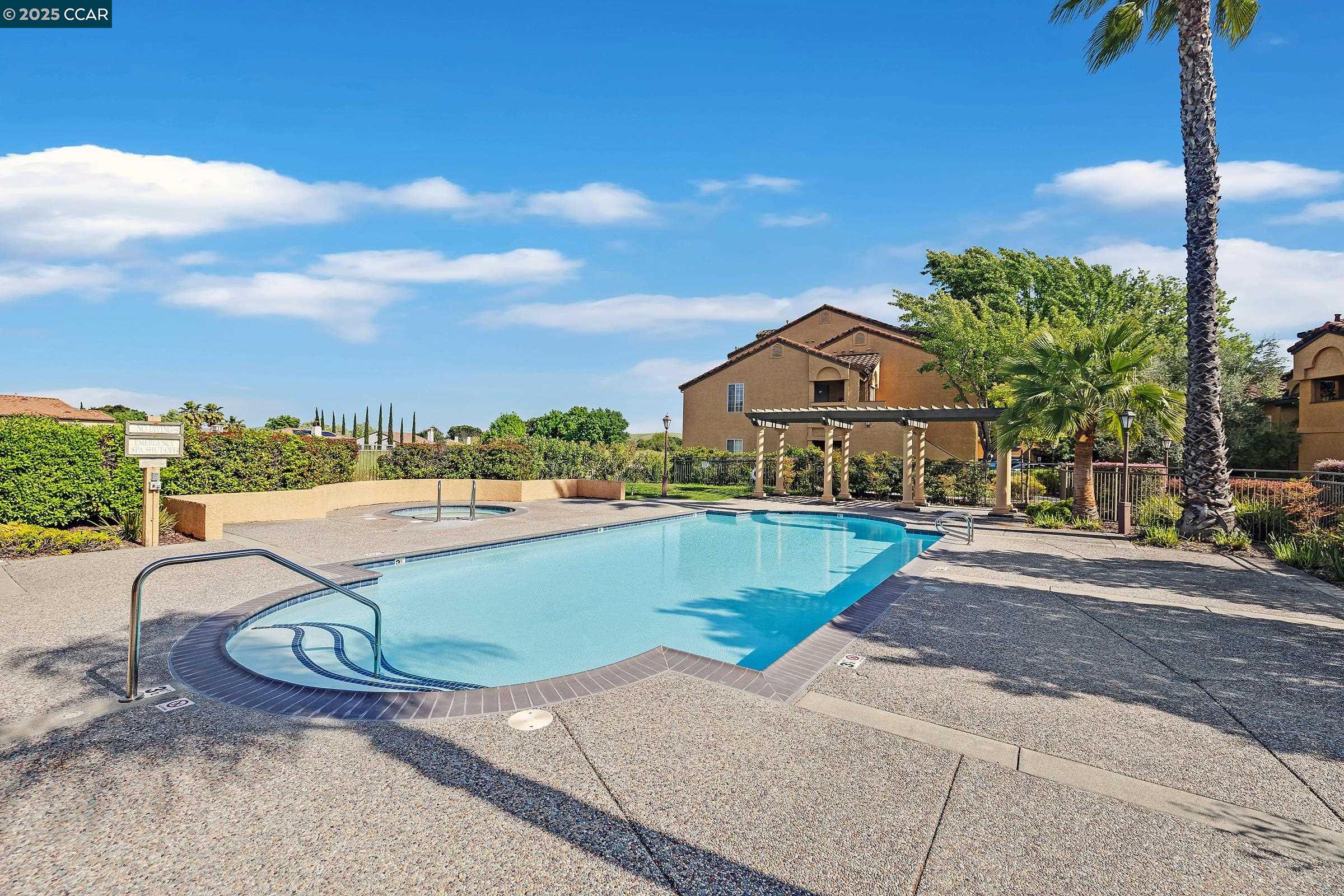 Photo #36: 41095468 Listing: Photo #36