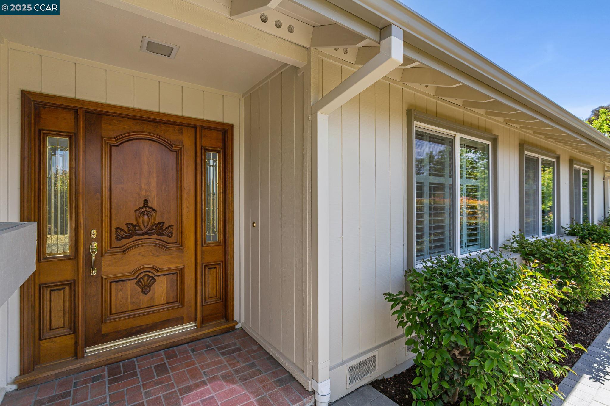 Photo #4: 41095469 Listing: Photo #4