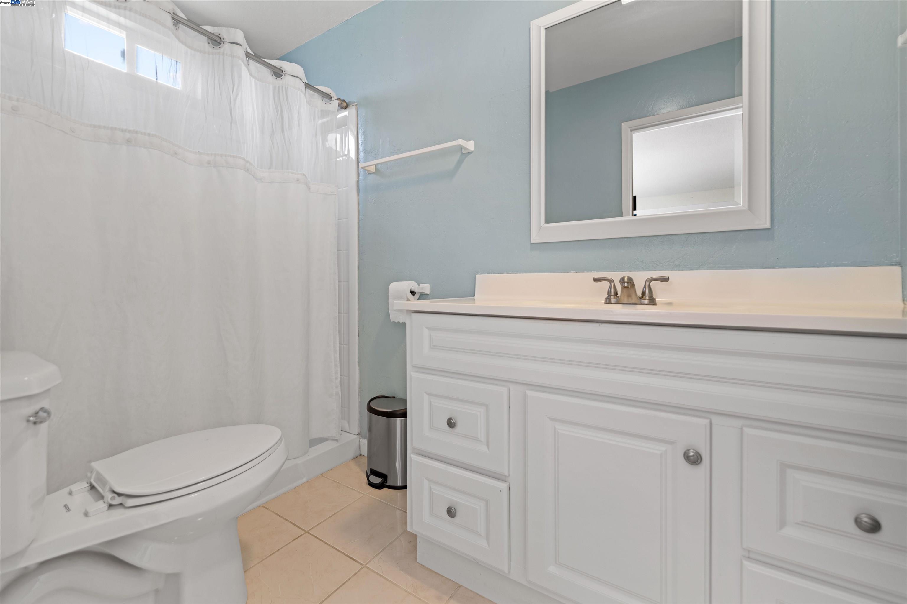 Detail Gallery Image 2 of 27 For 3188 Mount Rainier Dr, San Jose,  CA 95127 - 3 Beds | 2 Baths