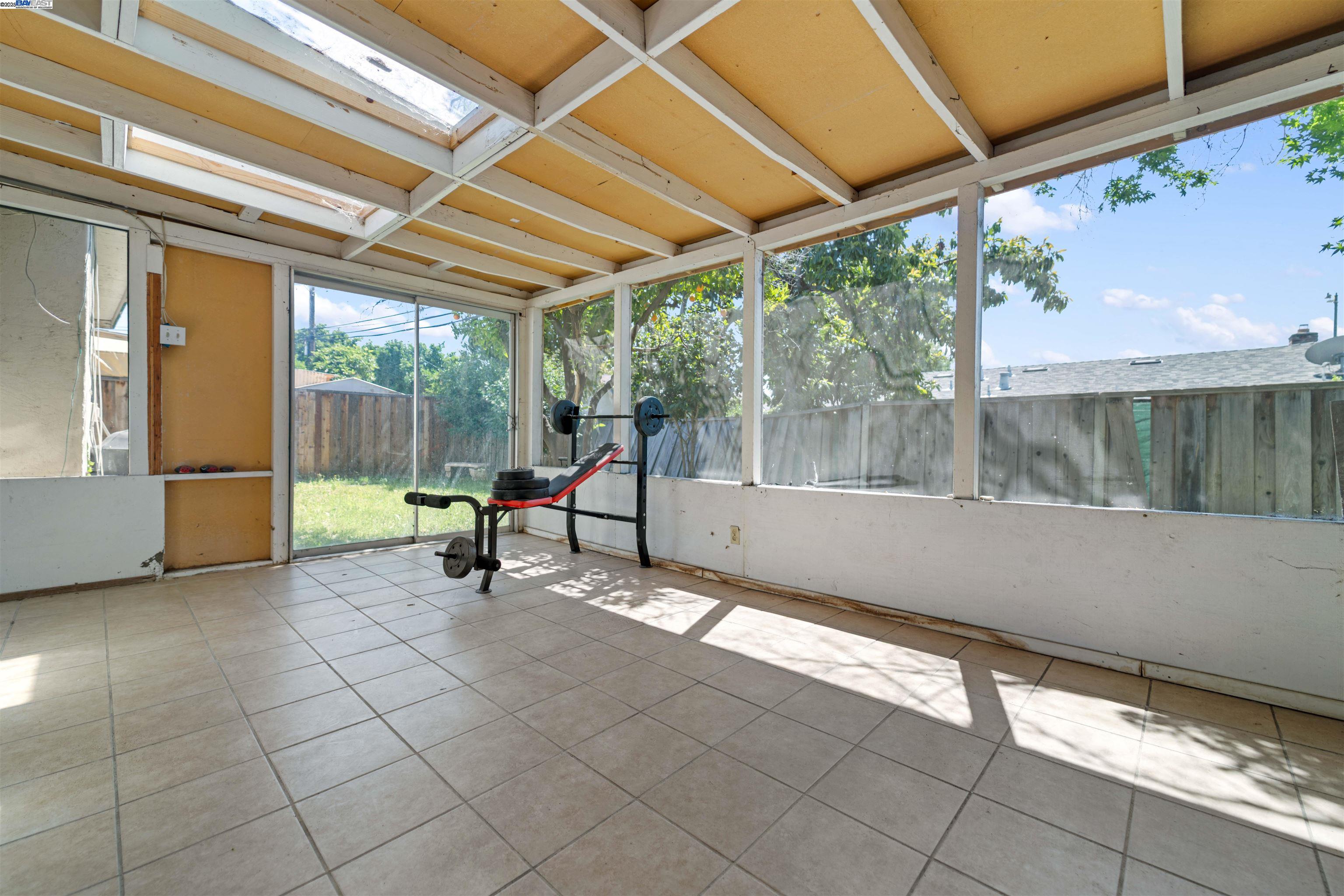 Detail Gallery Image 15 of 27 For 3188 Mount Rainier Dr, San Jose,  CA 95127 - 3 Beds | 2 Baths