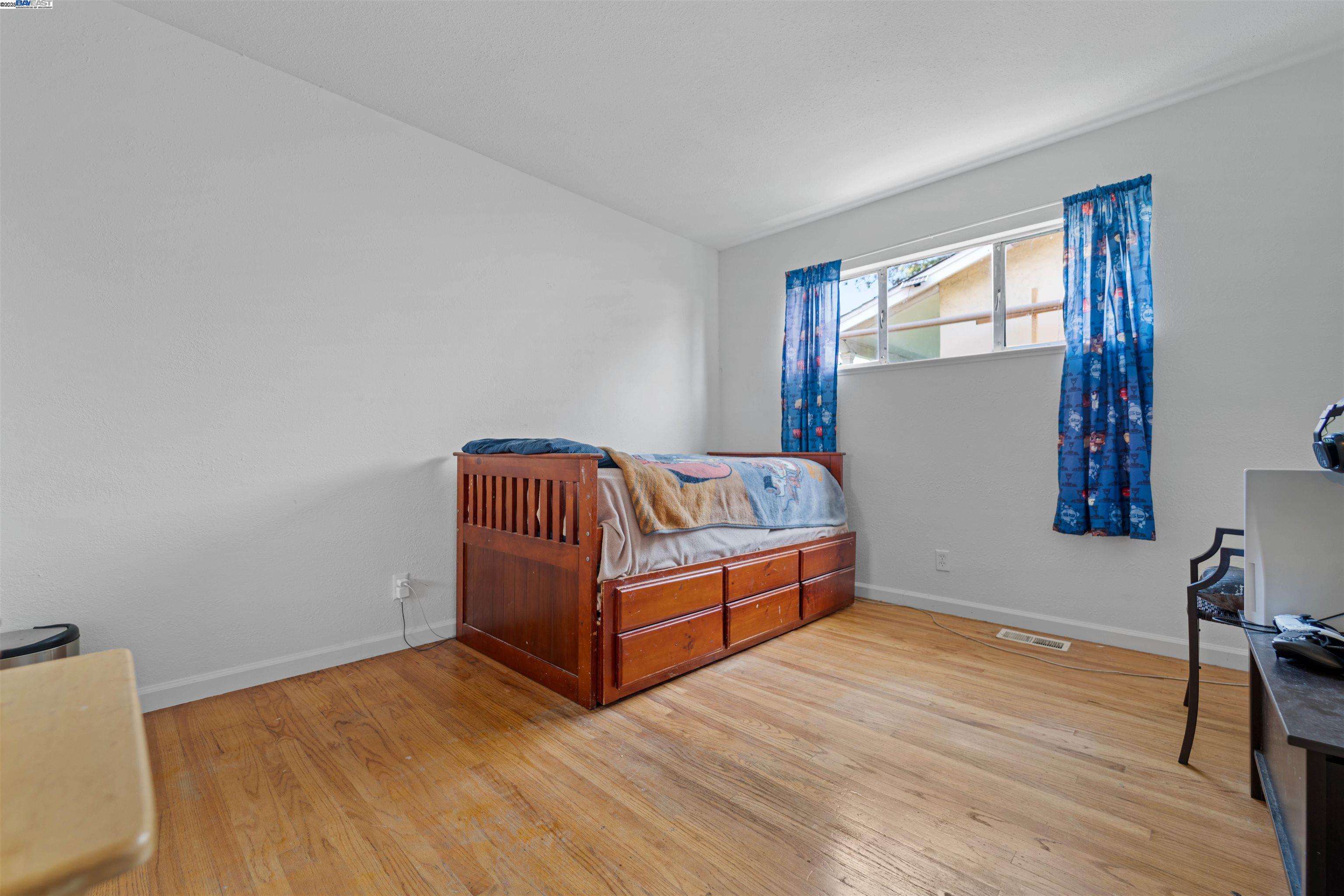 Detail Gallery Image 23 of 27 For 3188 Mount Rainier Dr, San Jose,  CA 95127 - 3 Beds | 2 Baths