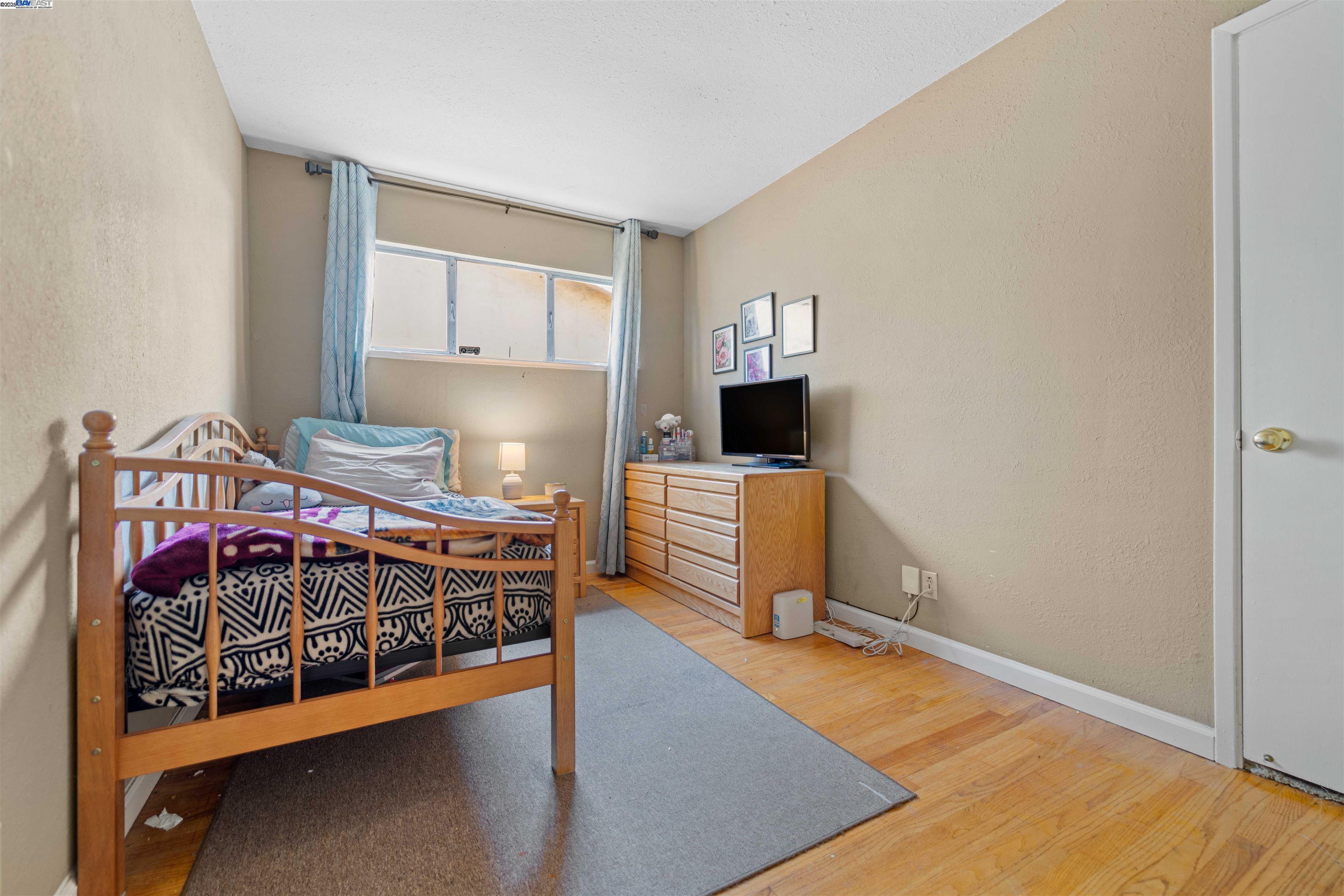 Detail Gallery Image 9 of 27 For 3188 Mount Rainier Dr, San Jose,  CA 95127 - 3 Beds | 2 Baths