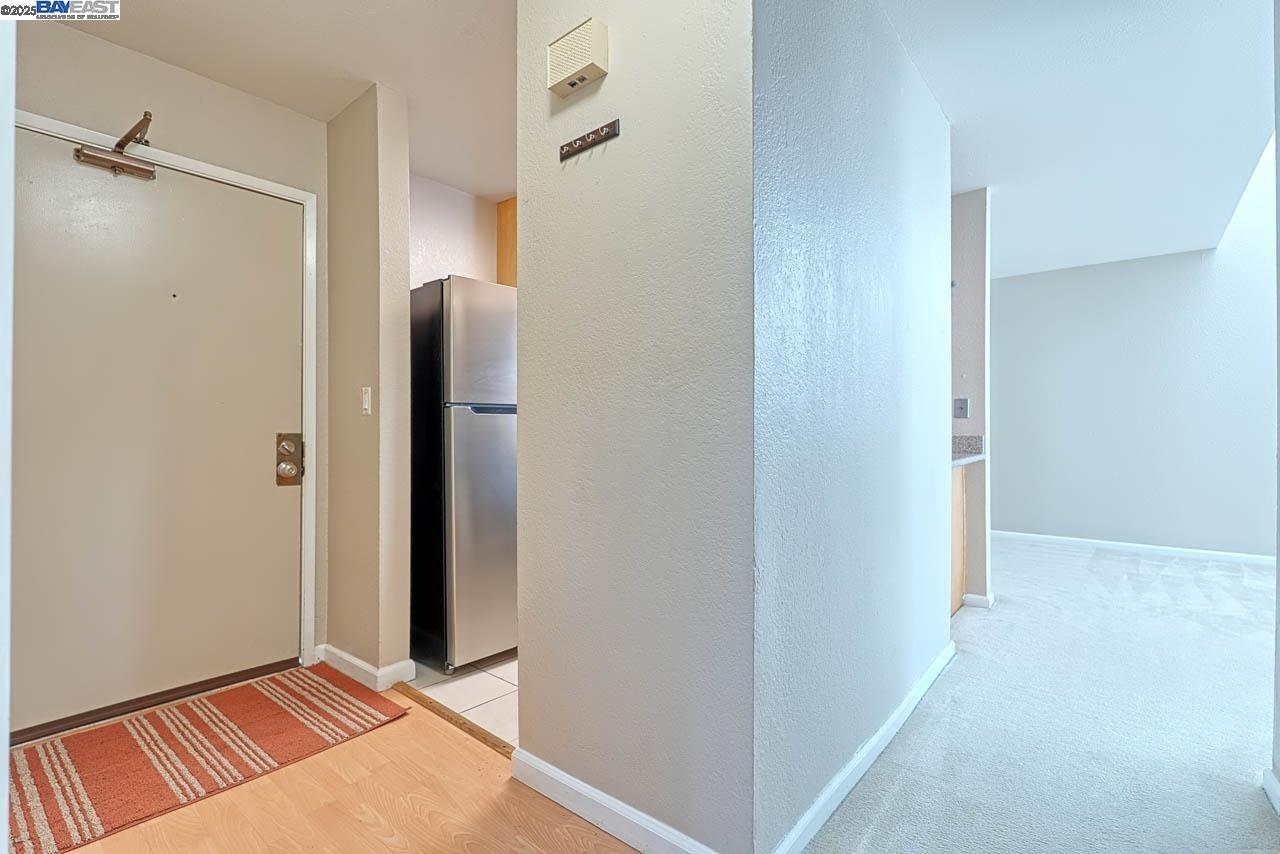 Detail Gallery Image 7 of 32 For 3300 Wolcott Cmn #210,  Fremont,  CA 94538 - 1 Beds | 1 Baths