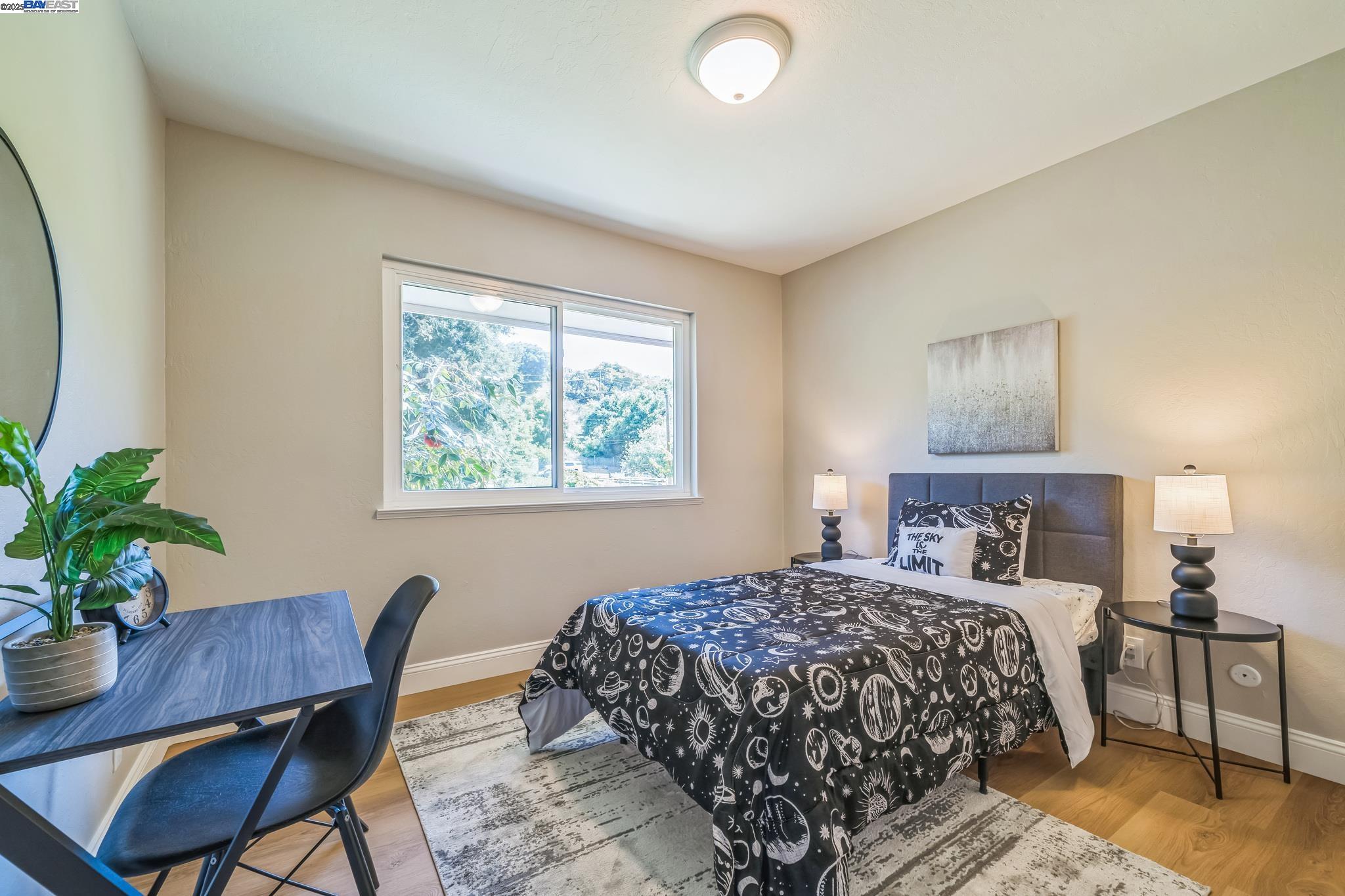 Detail Gallery Image 11 of 18 For 6301 Palo Verde, Castro Valley,  CA 94552 - 3 Beds | 2 Baths
