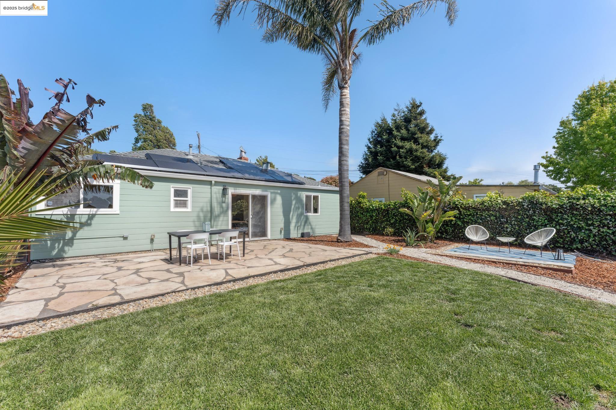 Detail Gallery Image 14 of 39 For 1225 Gerald Ave, San Pablo,  CA 94806 - 2 Beds | 1 Baths