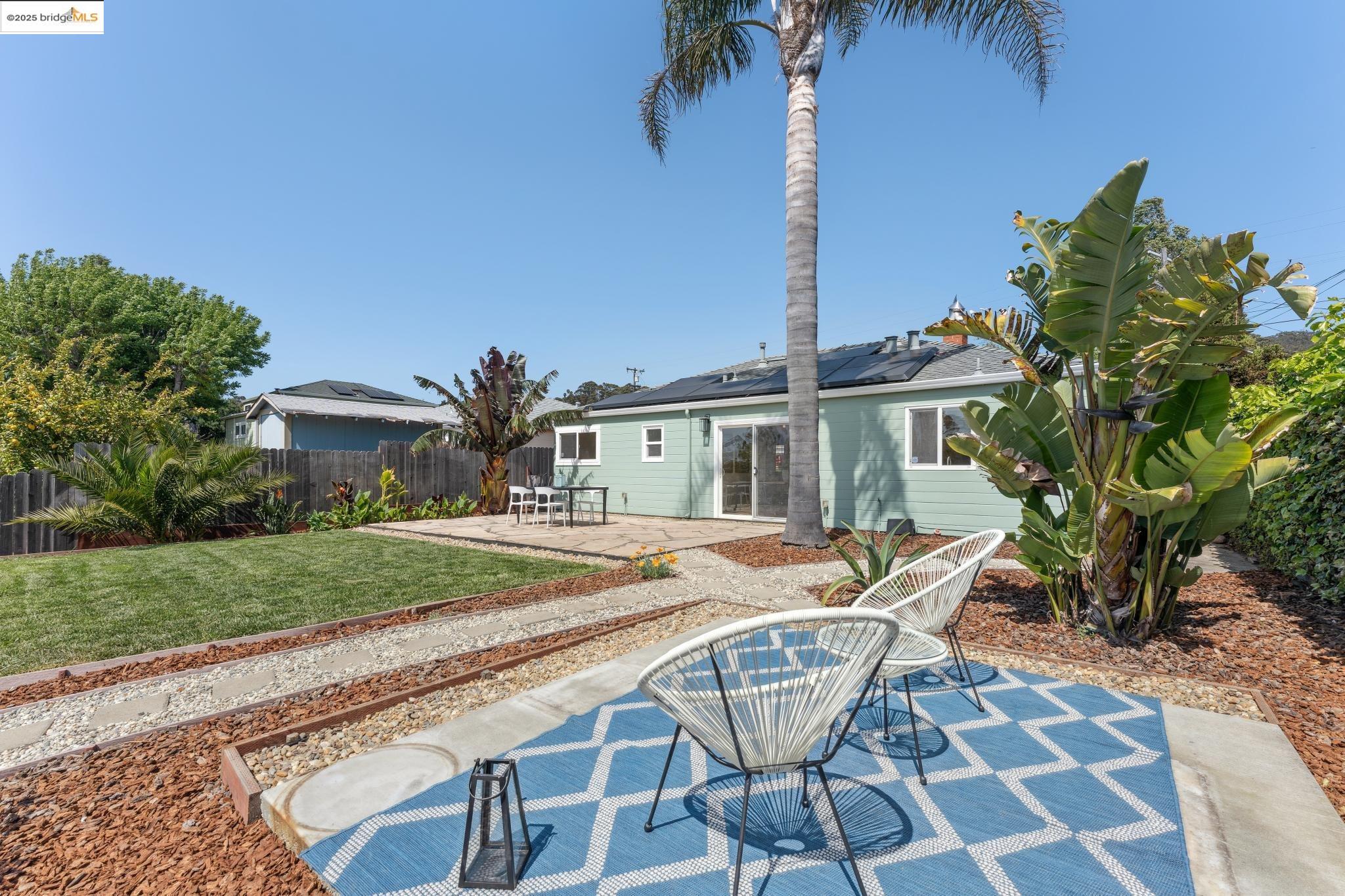Detail Gallery Image 16 of 39 For 1225 Gerald Ave, San Pablo,  CA 94806 - 2 Beds | 1 Baths