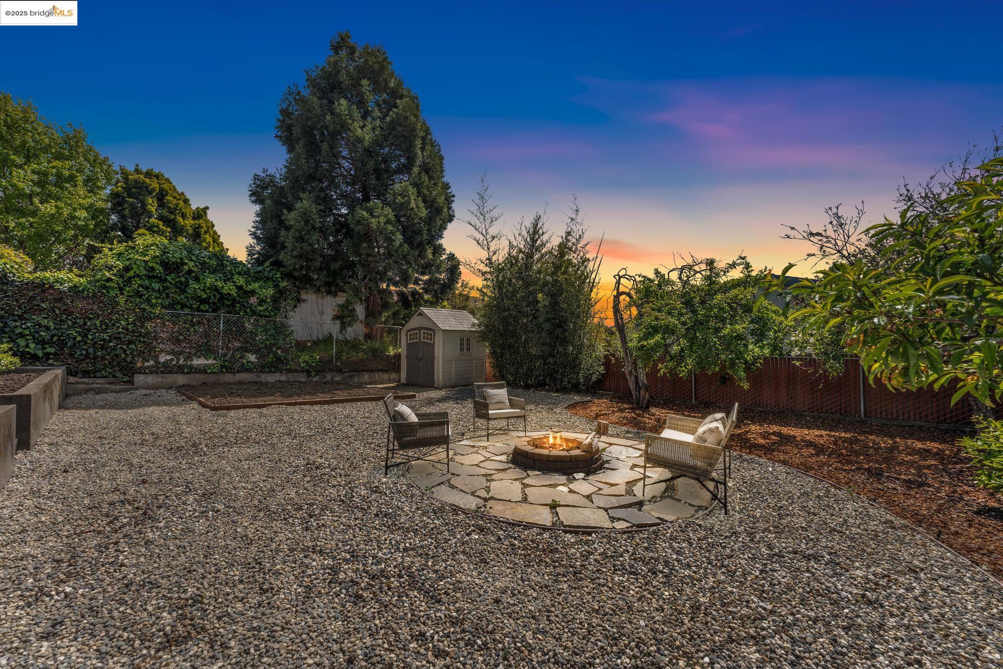 Detail Gallery Image 39 of 39 For 1225 Gerald Ave, San Pablo,  CA 94806 - 2 Beds | 1 Baths