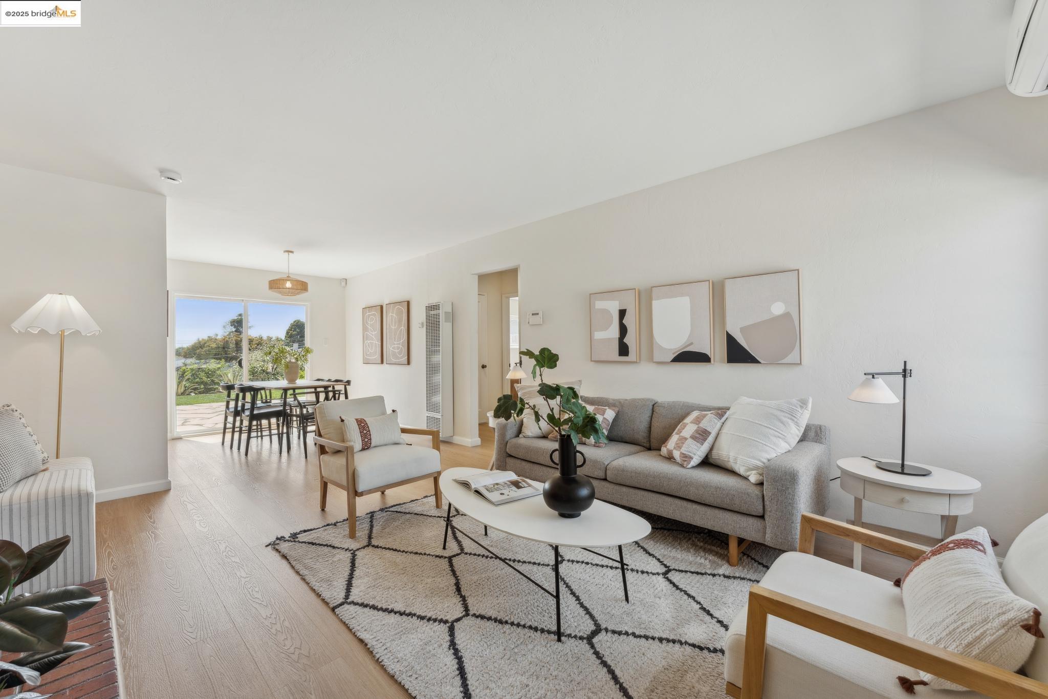 Detail Gallery Image 5 of 39 For 1225 Gerald Ave, San Pablo,  CA 94806 - 2 Beds | 1 Baths