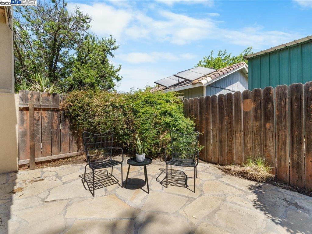 Detail Gallery Image 21 of 30 For 1540 W Kavanagh Ave, Tracy,  CA 95376 - 3 Beds | 2 Baths
