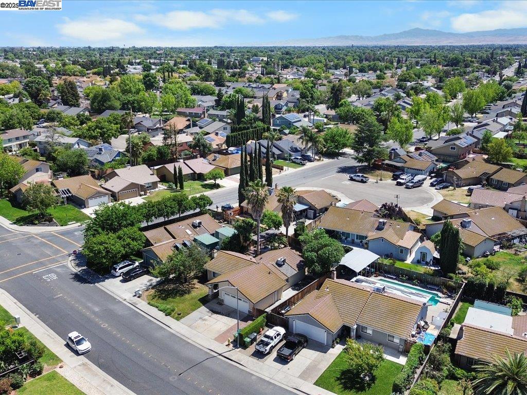 Detail Gallery Image 27 of 30 For 1540 W Kavanagh Ave, Tracy,  CA 95376 - 3 Beds | 2 Baths