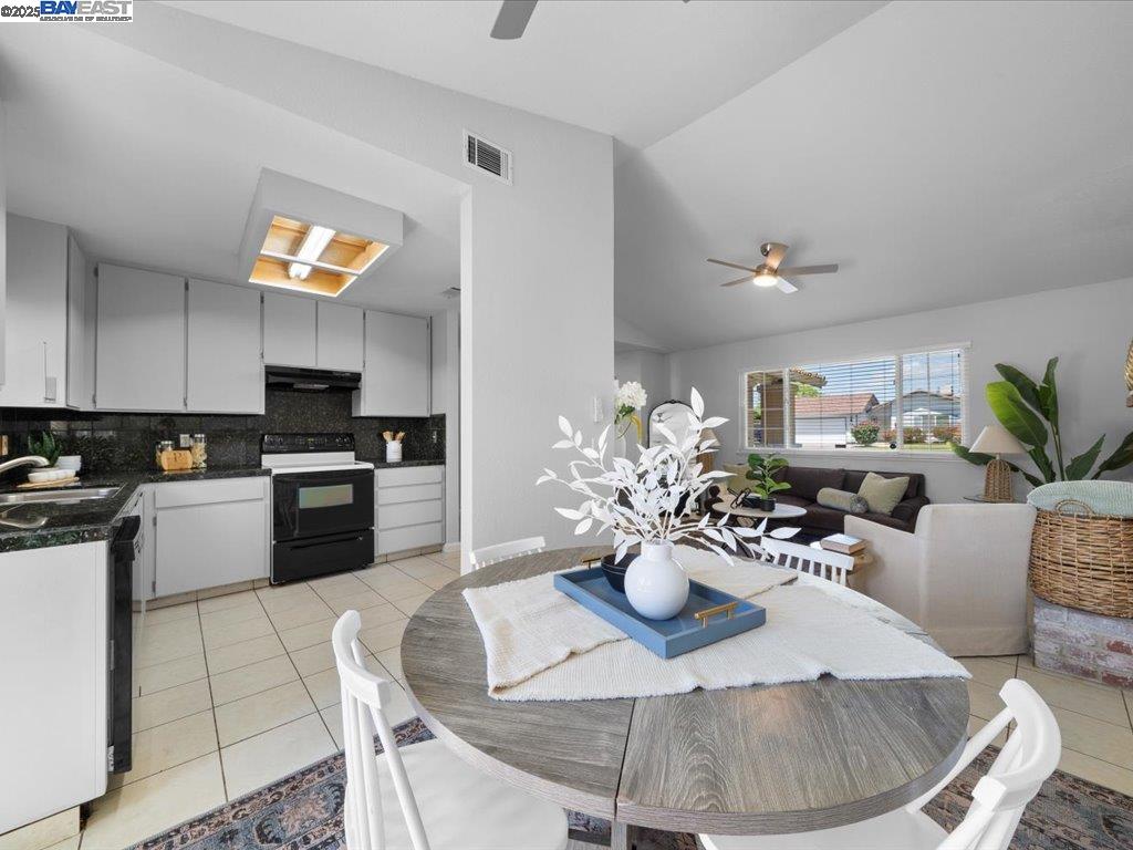 Detail Gallery Image 8 of 30 For 1540 W Kavanagh Ave, Tracy,  CA 95376 - 3 Beds | 2 Baths