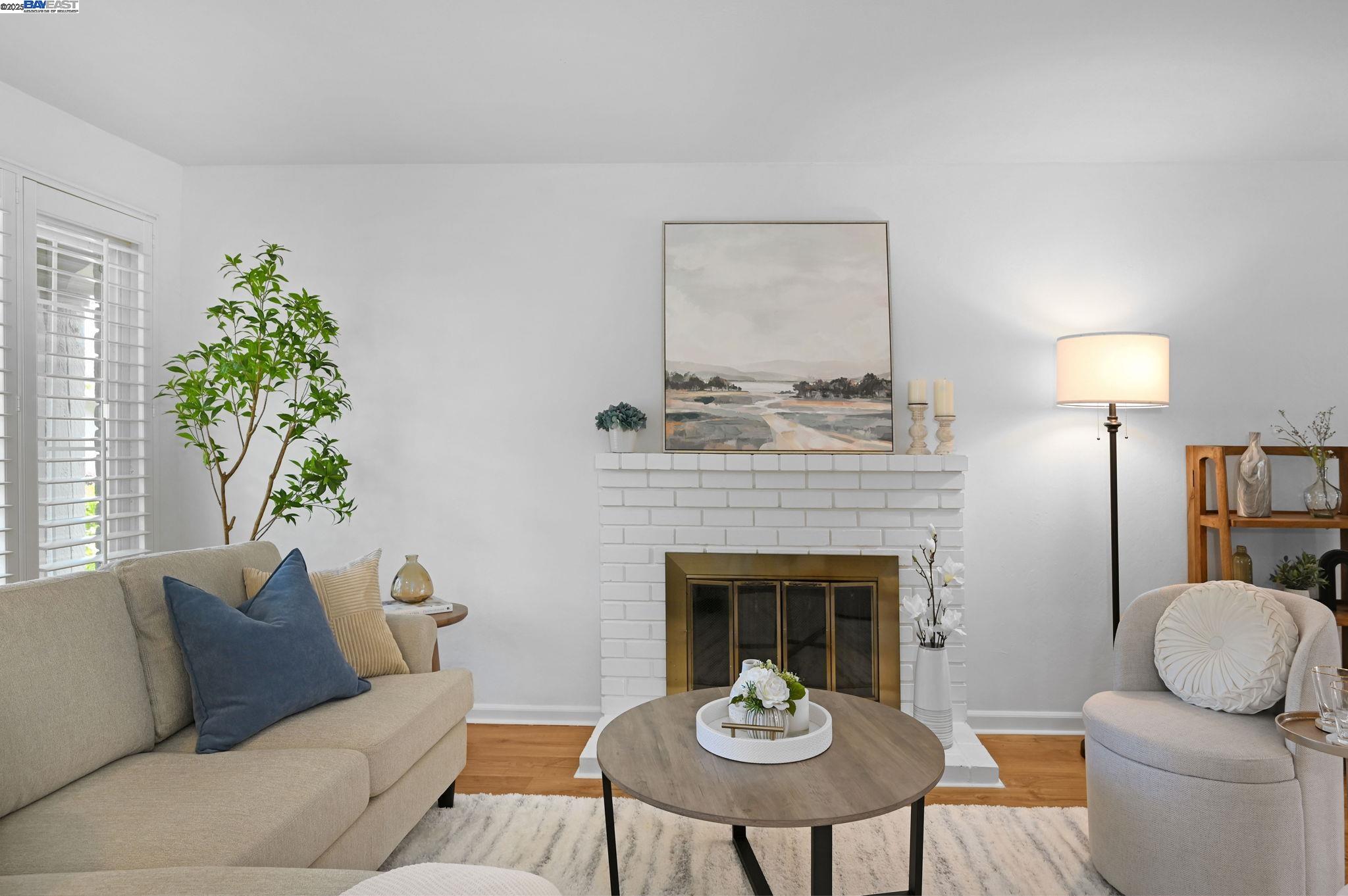 Photo #7: 41095502 Listing: Photo #7