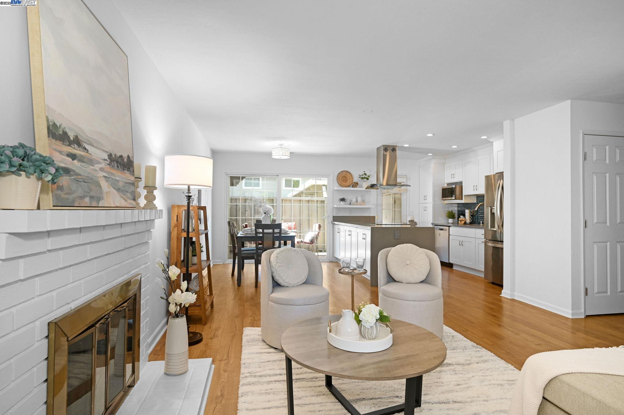 Photo #8: 41095502 Listing: Photo #8