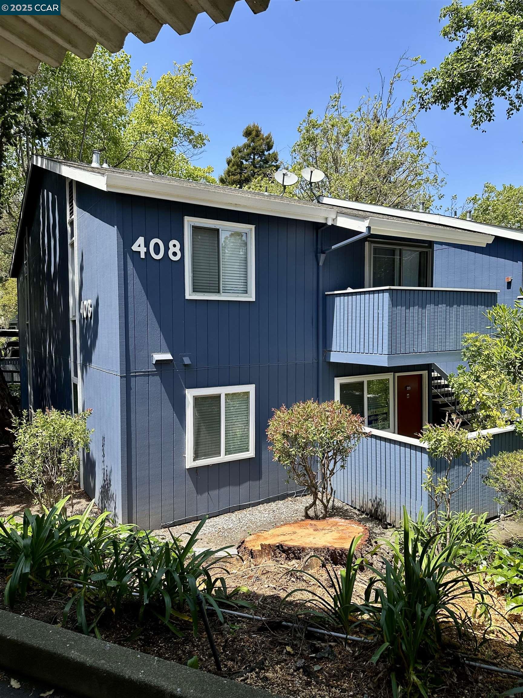 Detail Gallery Image 1 of 14 For 408 Boardwalk Ave #23,  San Bruno,  CA 94066 - 1 Beds | 1 Baths