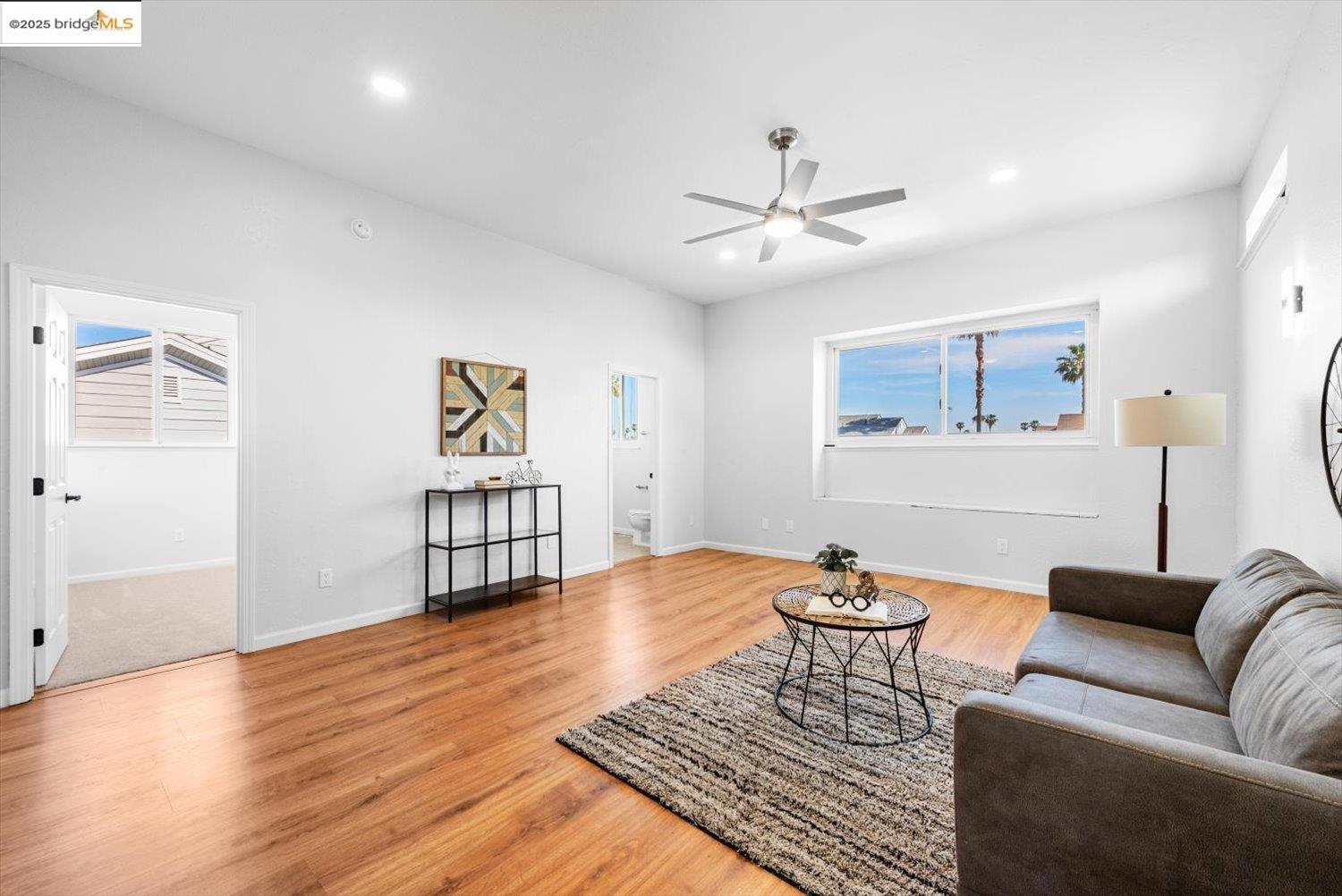 Detail Gallery Image 29 of 51 For 5575 Marlin Dr, Discovery Bay,  CA 94505 - 3 Beds | 3 Baths
