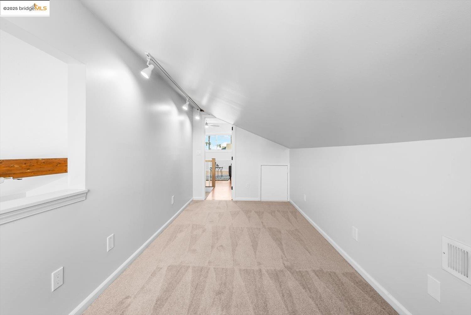 Detail Gallery Image 33 of 51 For 5575 Marlin Dr, Discovery Bay,  CA 94505 - 3 Beds | 3 Baths