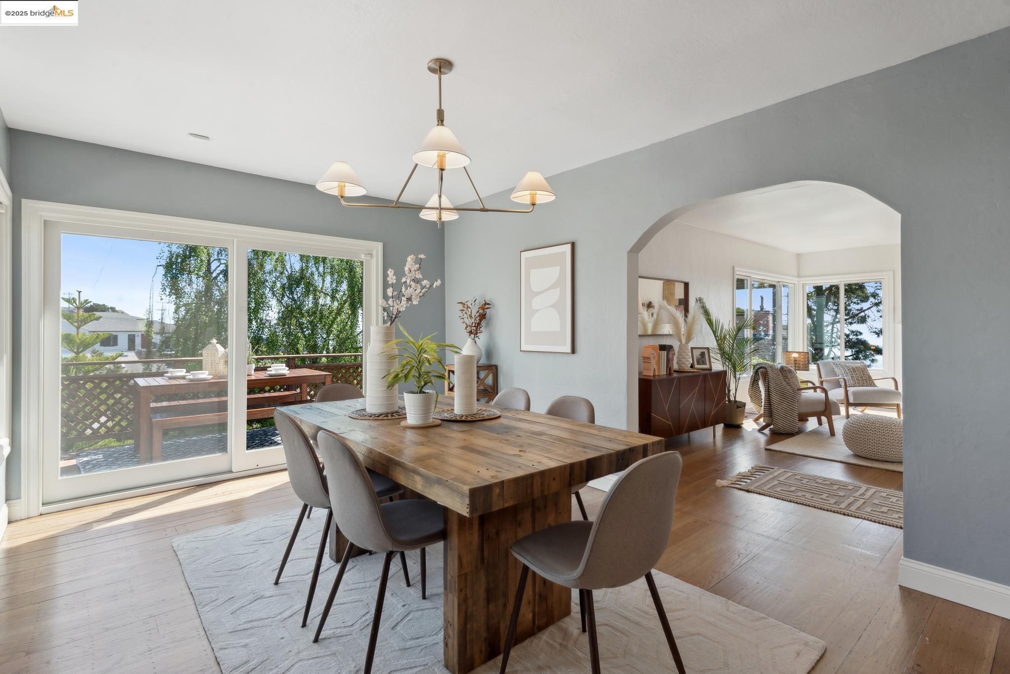 Detail Gallery Image 14 of 52 For 260 Willamette Ave, Kensington,  CA 94708 - 4 Beds | 2 Baths