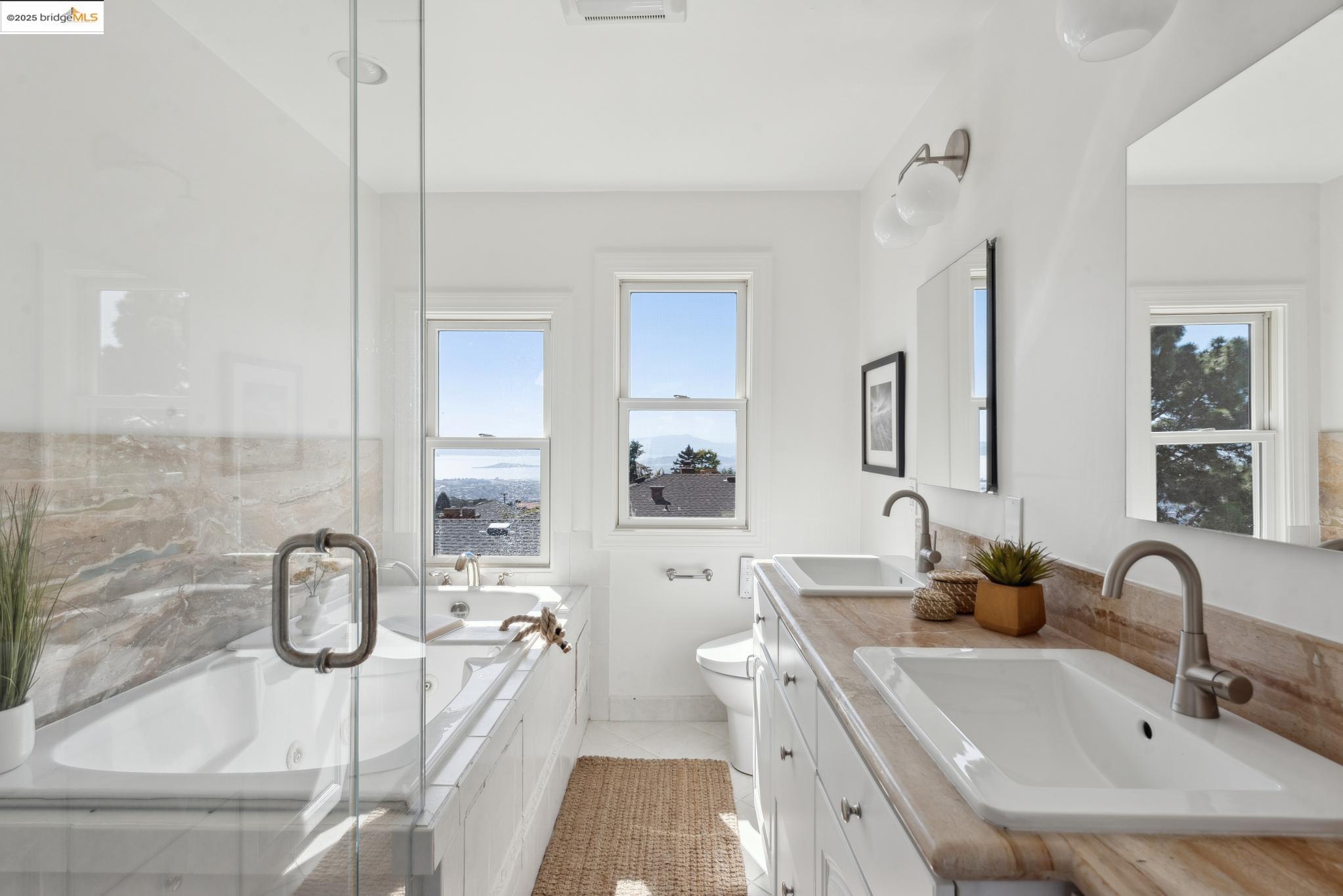 Detail Gallery Image 30 of 52 For 260 Willamette Ave, Kensington,  CA 94708 - 4 Beds | 2 Baths