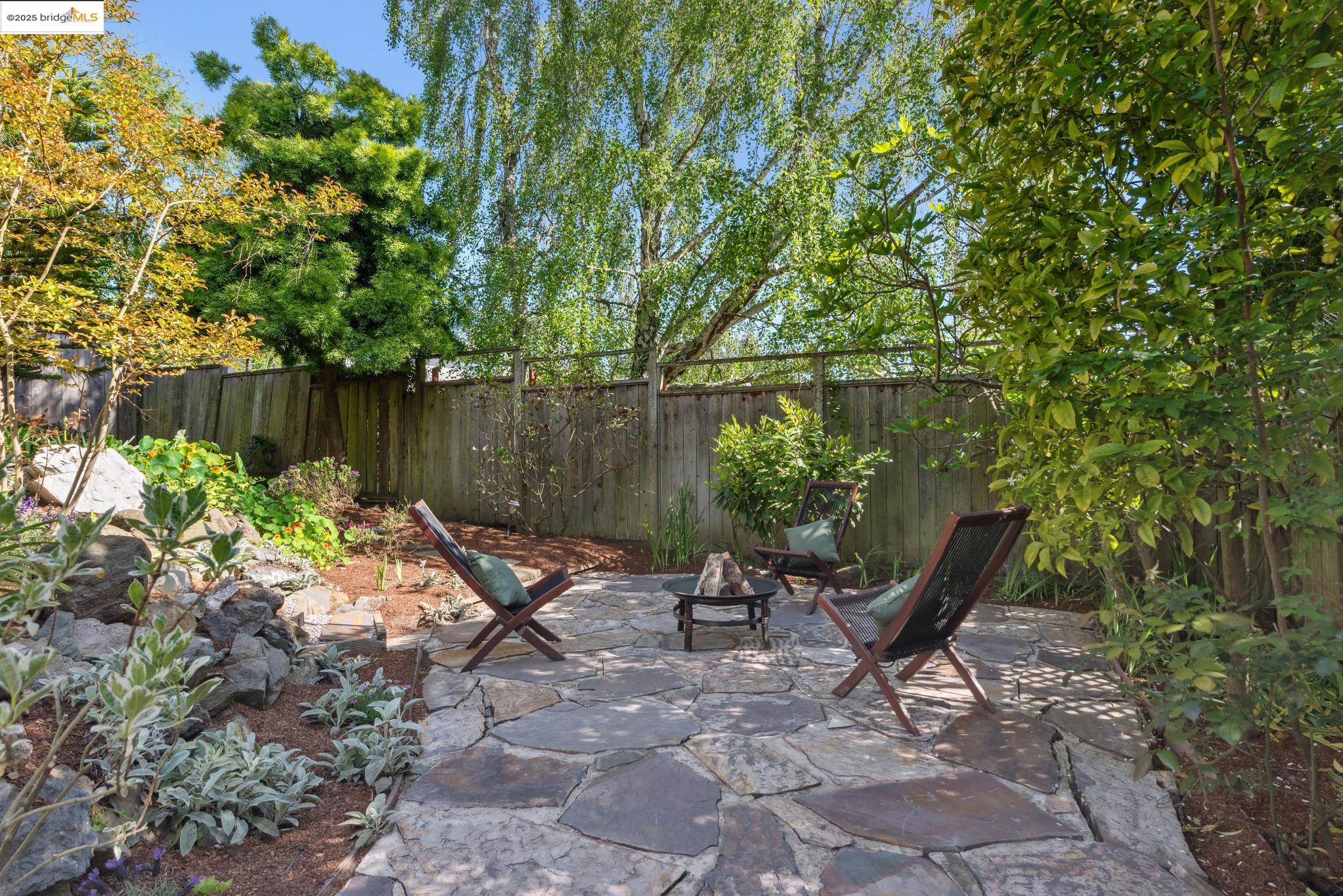 Detail Gallery Image 51 of 52 For 260 Willamette Ave, Kensington,  CA 94708 - 4 Beds | 2 Baths