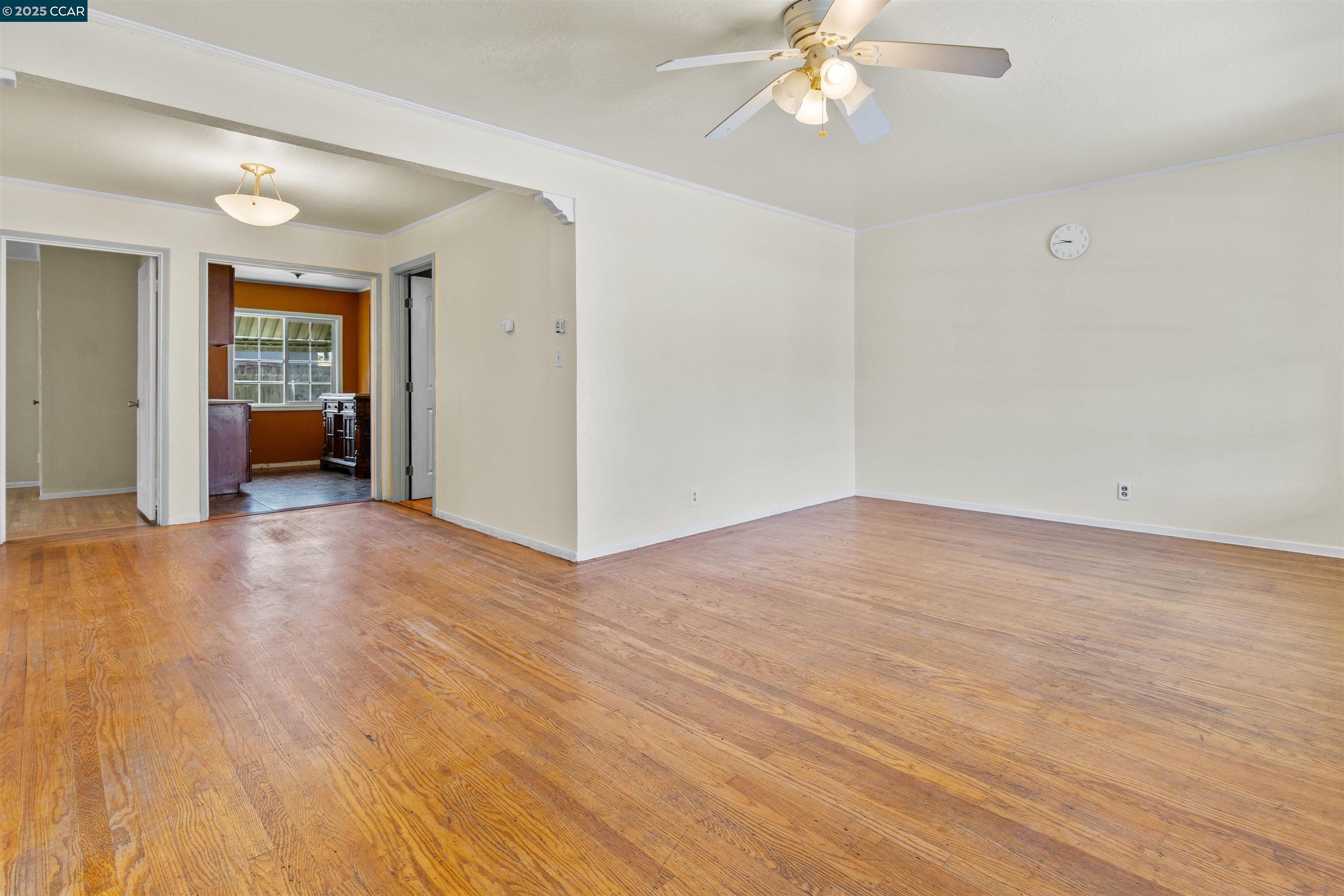 Detail Gallery Image 2 of 46 For 2522 Mcbryde Ave, Richmond,  CA 94804 - 4 Beds | 1 Baths