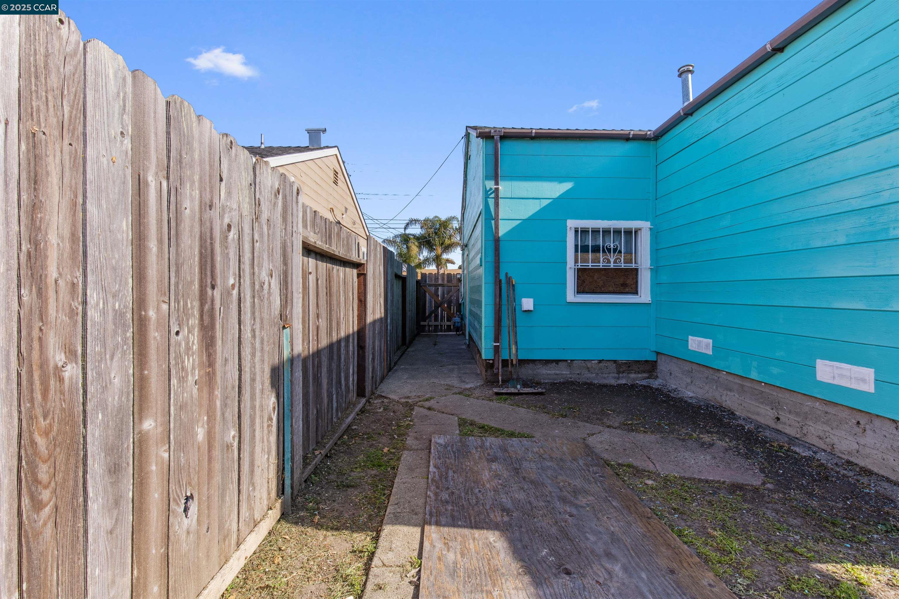 Detail Gallery Image 34 of 46 For 2522 Mcbryde Ave, Richmond,  CA 94804 - 4 Beds | 1 Baths
