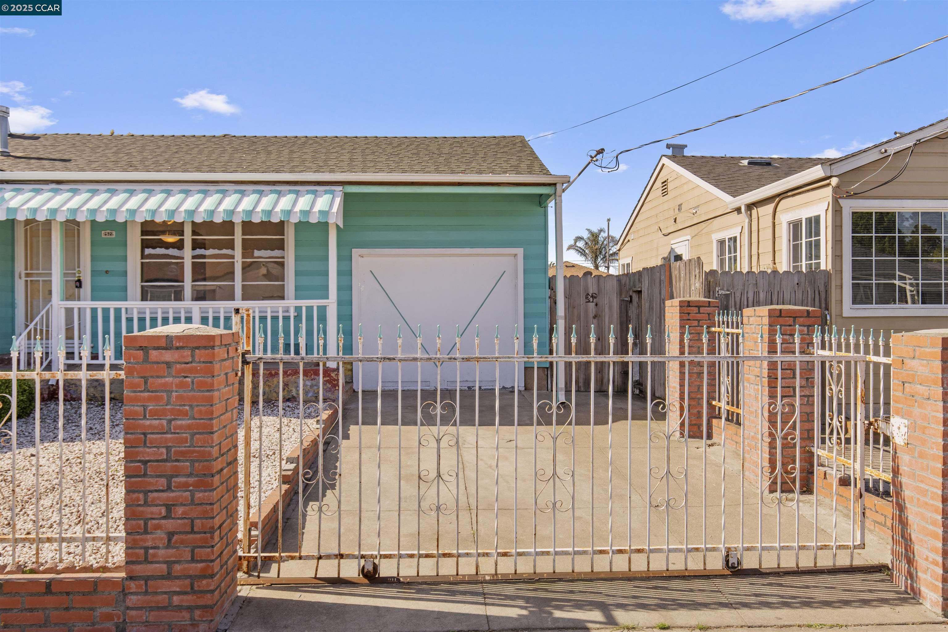 Detail Gallery Image 40 of 46 For 2522 Mcbryde Ave, Richmond,  CA 94804 - 4 Beds | 1 Baths