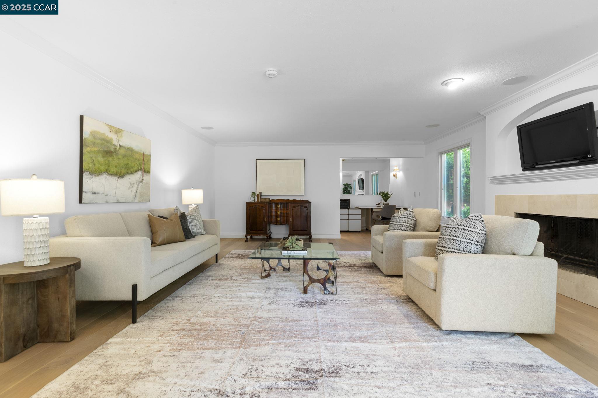 property-img