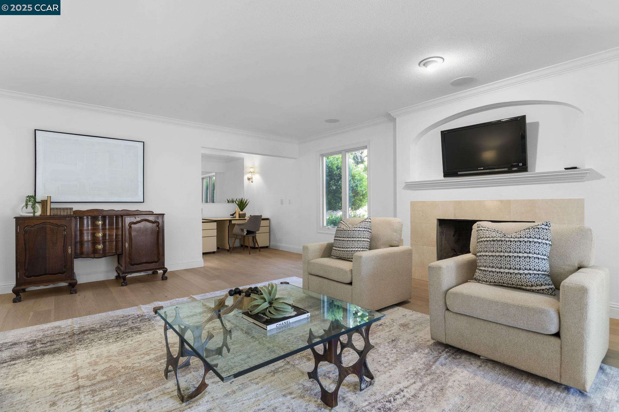 property-img
