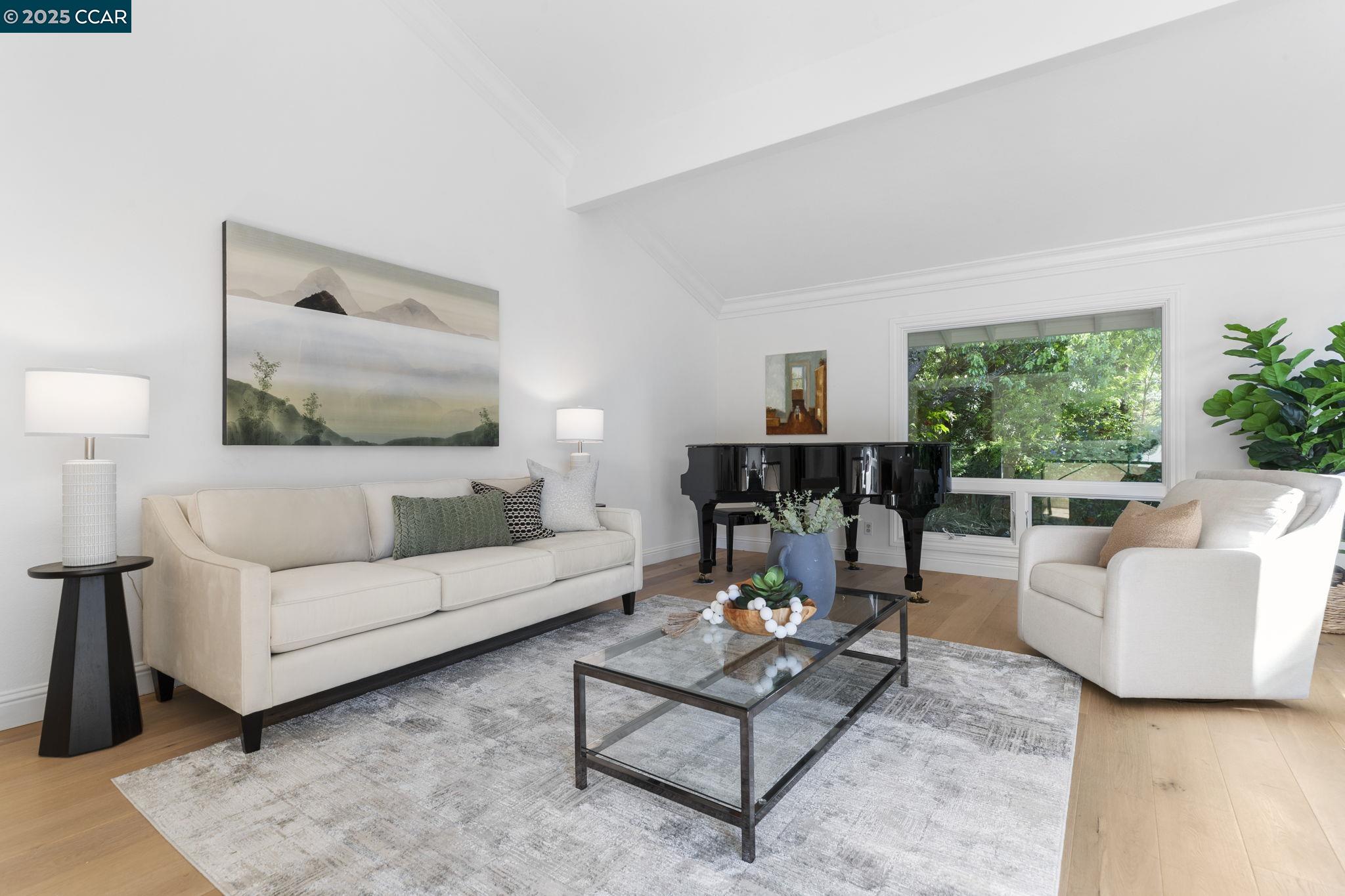 property-img