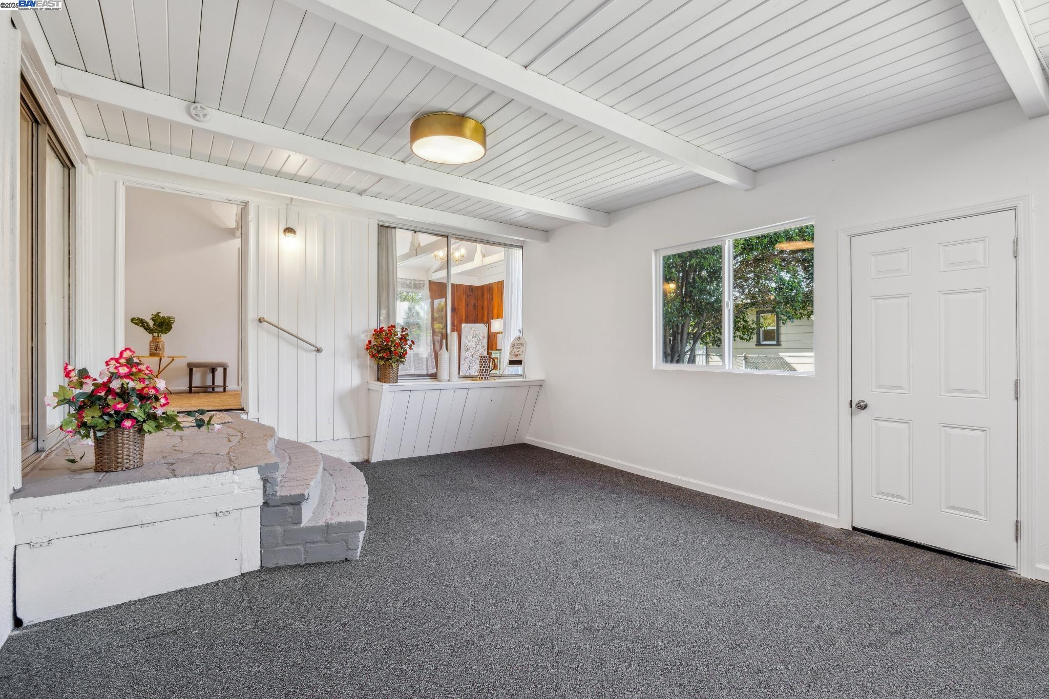37107 Holly St, Fremont, California 94536, 4 Bedrooms Bedrooms, 12 Rooms Rooms,3 BathroomsBathrooms,Residential,For Sale,37107 Holly St,41095532