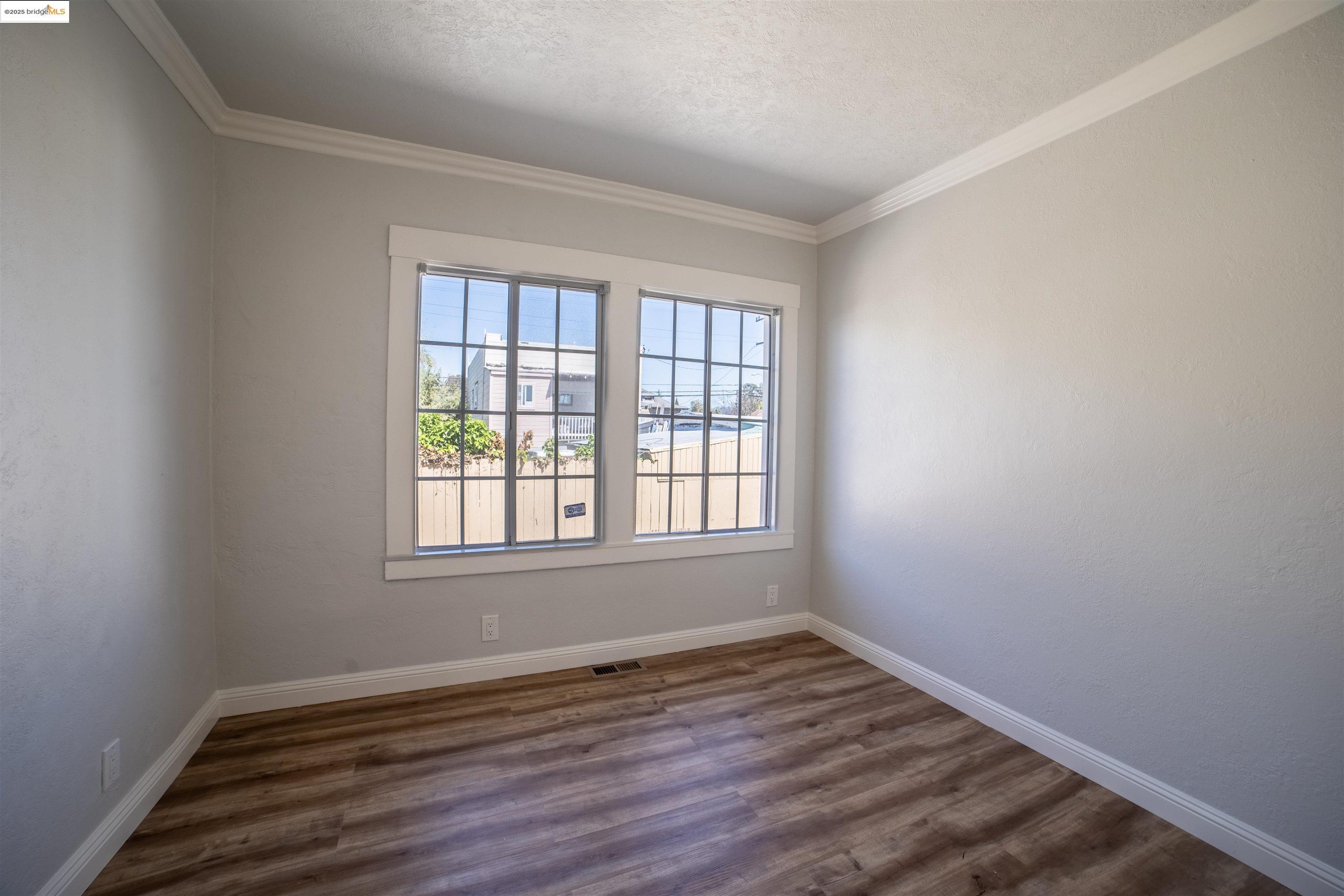 Detail Gallery Image 20 of 50 For 3517 Allendale Ave, Oakland,  CA 94619 - – Beds | – Baths