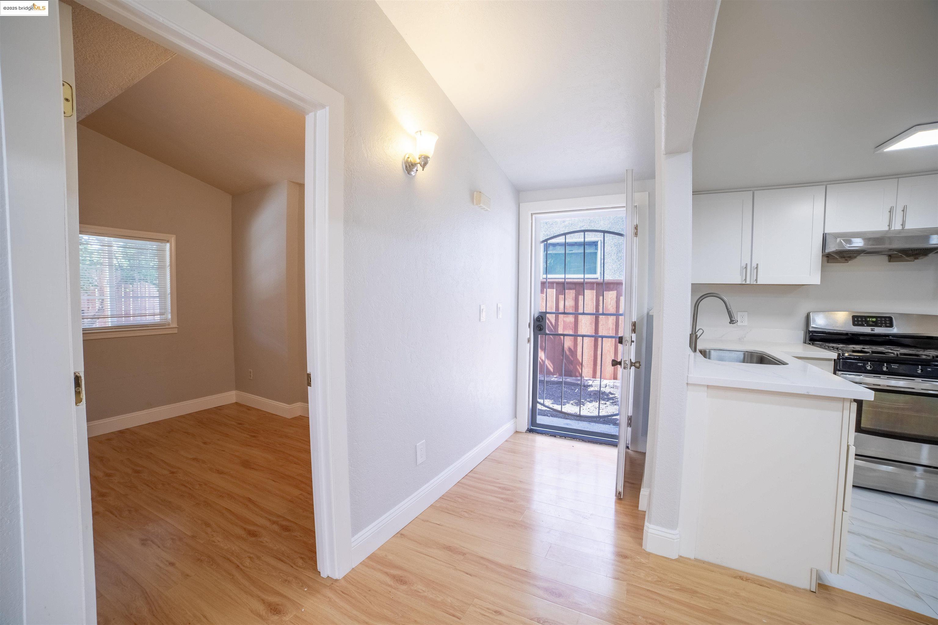 Detail Gallery Image 36 of 50 For 3517 Allendale Ave, Oakland,  CA 94619 - – Beds | – Baths
