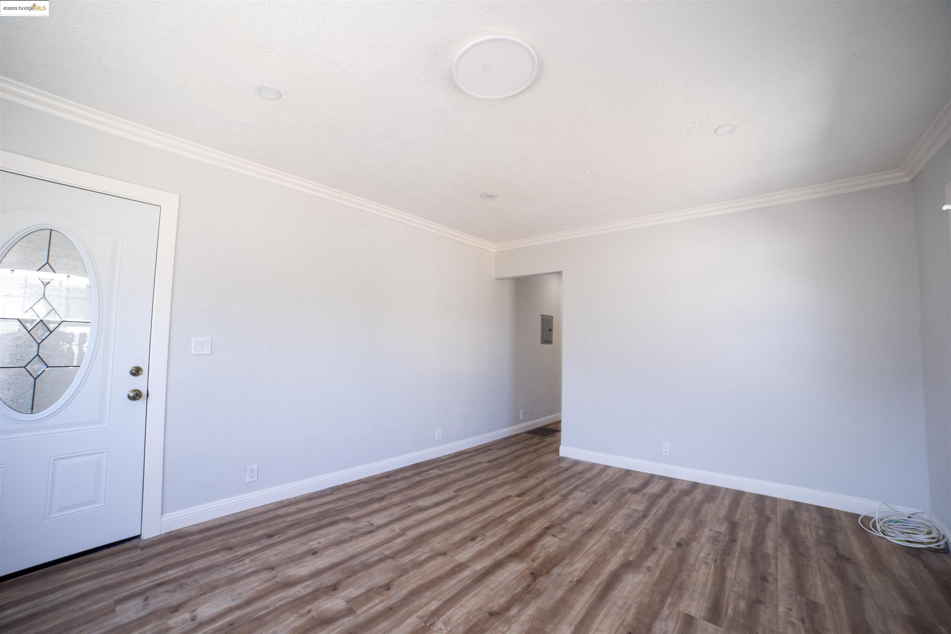 Detail Gallery Image 7 of 50 For 3517 Allendale Ave, Oakland,  CA 94619 - – Beds | – Baths