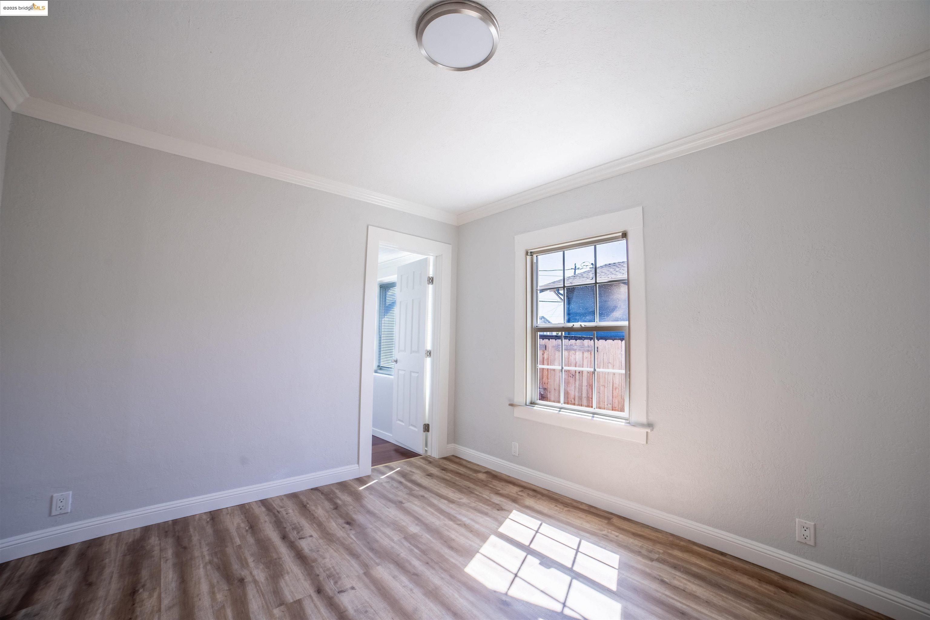 Detail Gallery Image 8 of 50 For 3517 Allendale Ave, Oakland,  CA 94619 - – Beds | – Baths