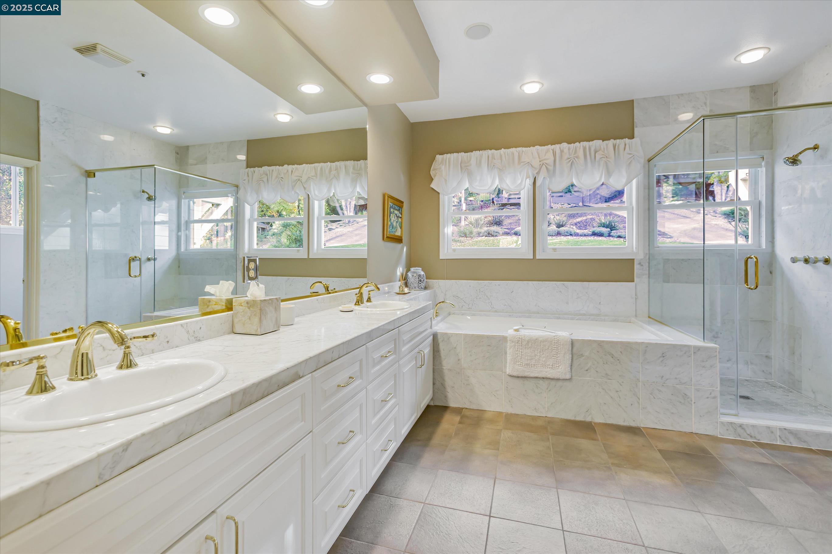Detail Gallery Image 38 of 50 For 31 Merrill Cir S, Moraga,  CA 94556 - 4 Beds | 3/1 Baths