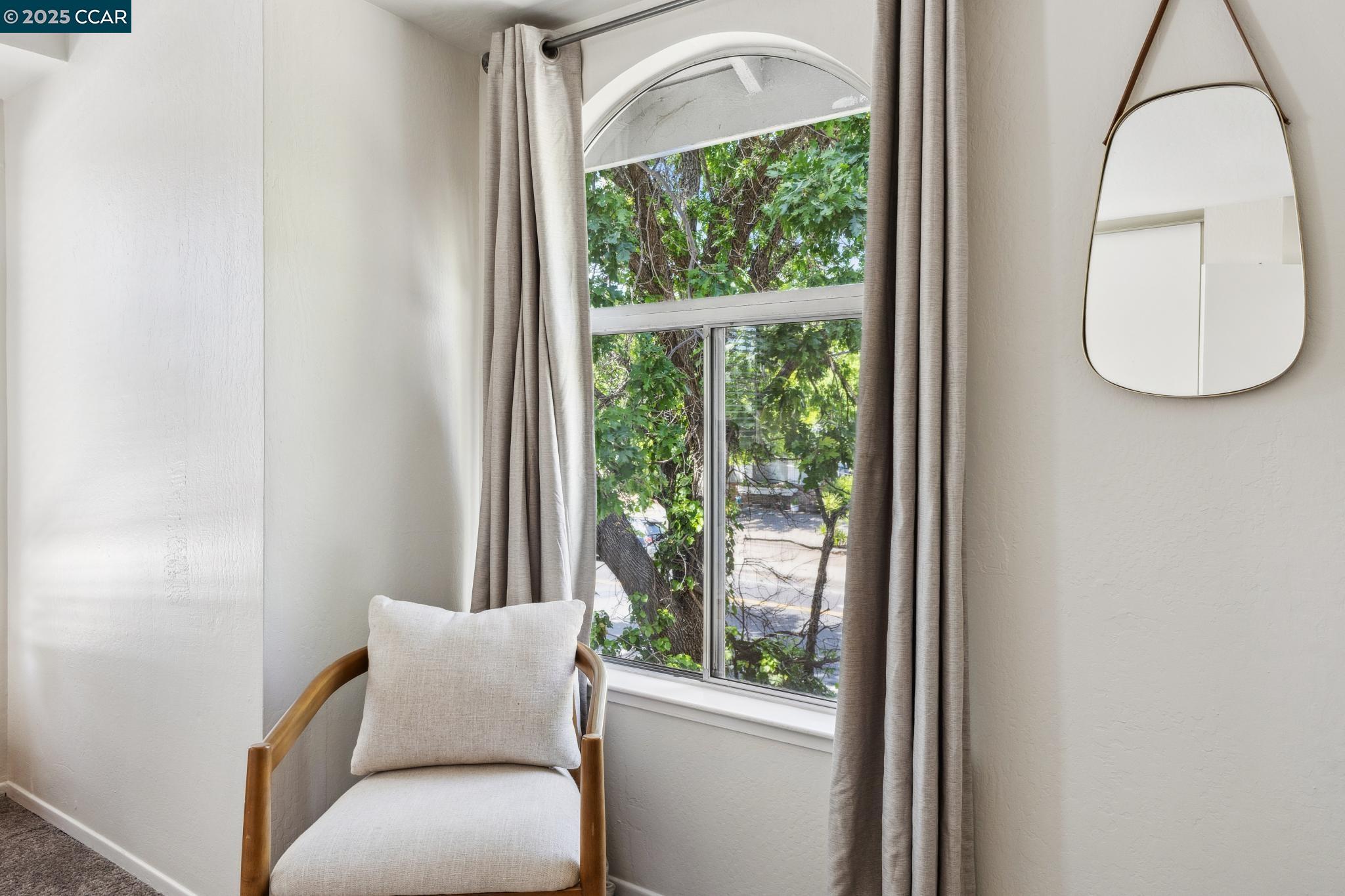 Detail Gallery Image 13 of 18 For 104 Cleaveland Rd, Pleasant Hill,  CA 94523 - 2 Beds | 2 Baths