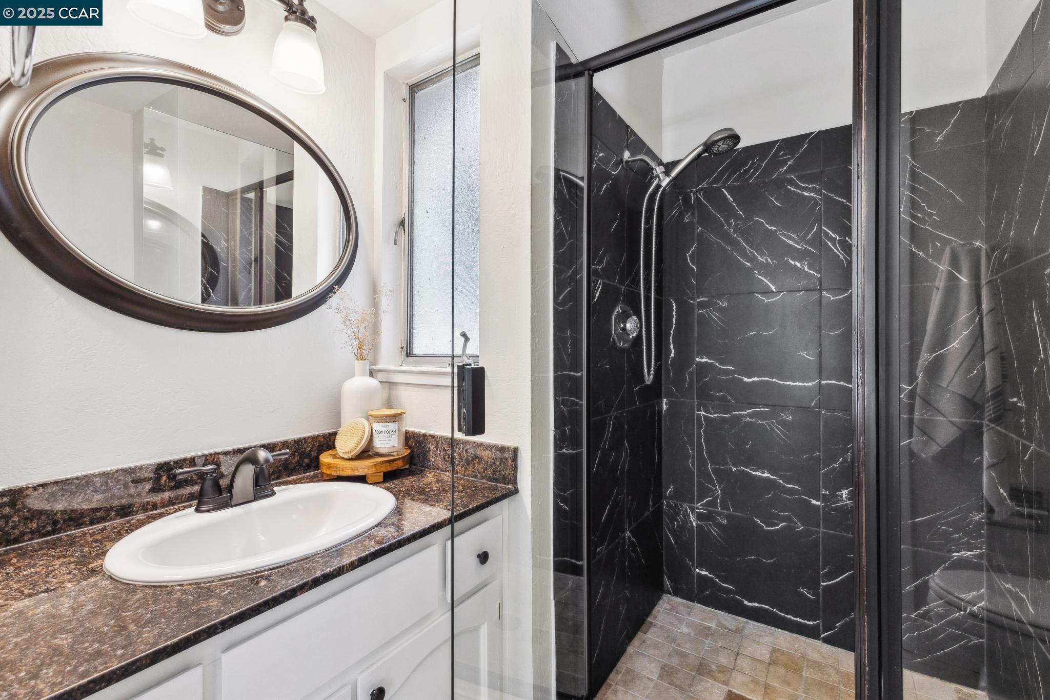 Detail Gallery Image 14 of 18 For 104 Cleaveland Rd, Pleasant Hill,  CA 94523 - 2 Beds | 2 Baths