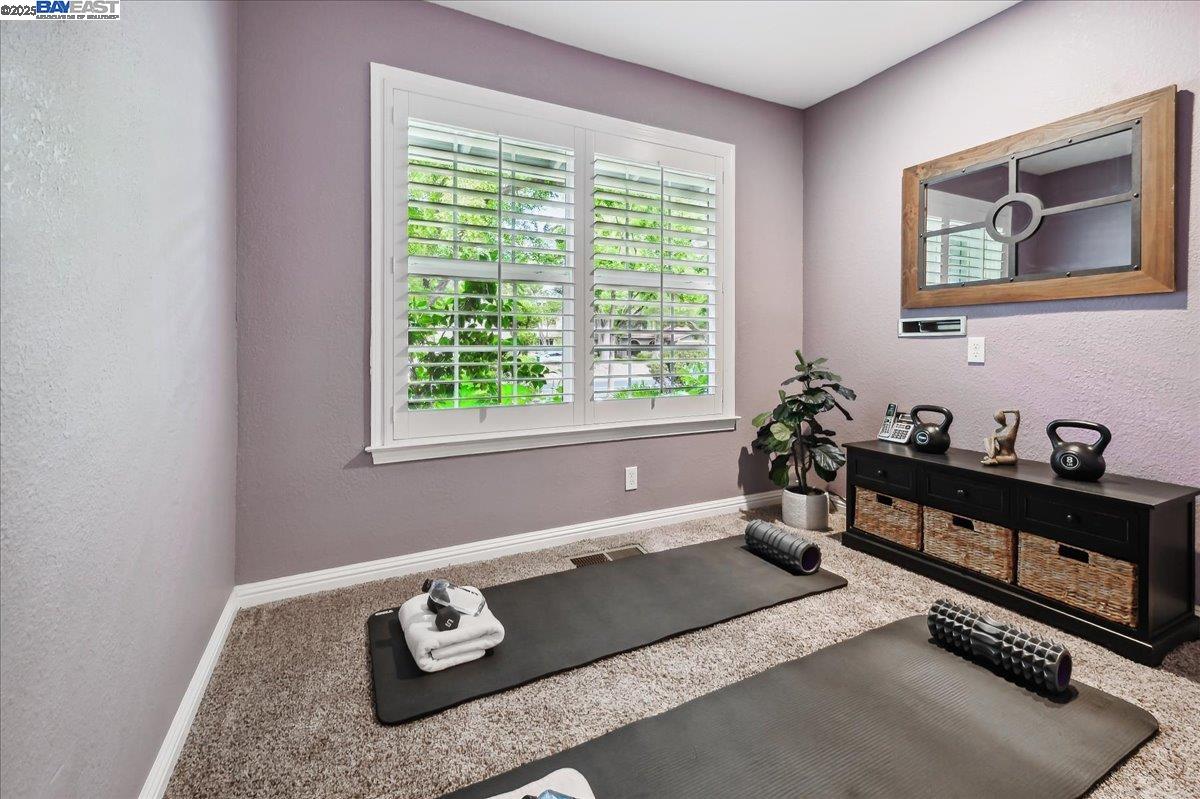 Detail Gallery Image 26 of 51 For 4730 Del Valle Pkwy, Pleasanton,  CA 94566 - 4 Beds | 3 Baths