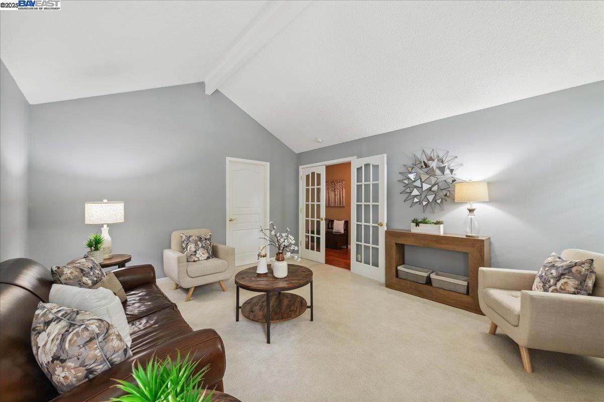 Detail Gallery Image 8 of 51 For 4730 Del Valle Pkwy, Pleasanton,  CA 94566 - 4 Beds | 3 Baths