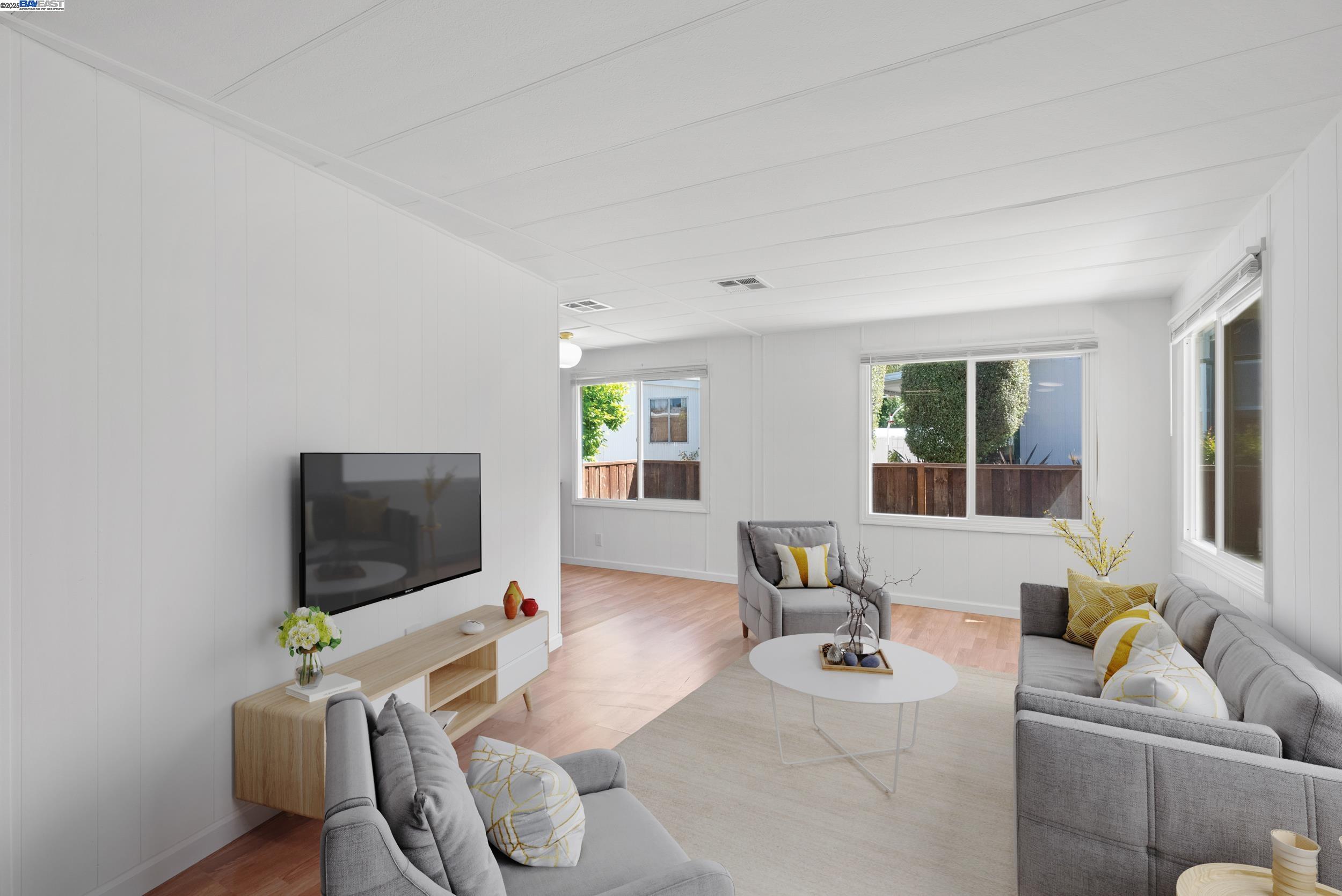 Detail Gallery Image 2 of 31 For 218 Hula Circle, Union City,  CA 94587 - 2 Beds | 1 Baths