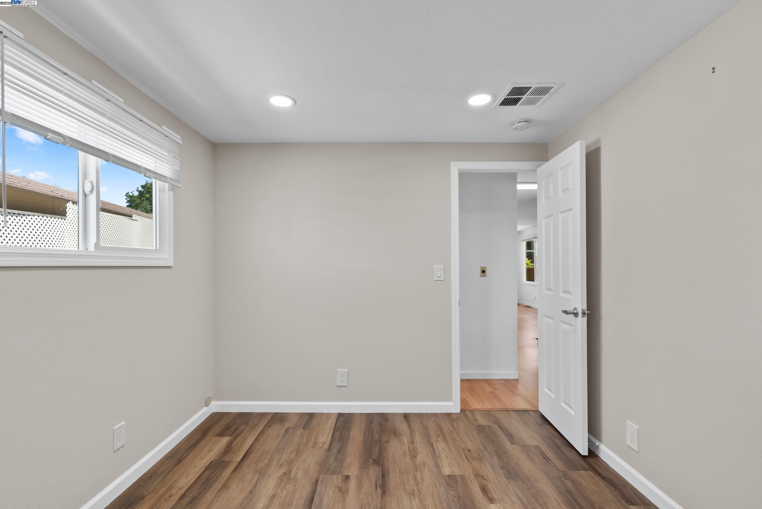 Detail Gallery Image 22 of 31 For 218 Hula Circle, Union City,  CA 94587 - 2 Beds | 1 Baths