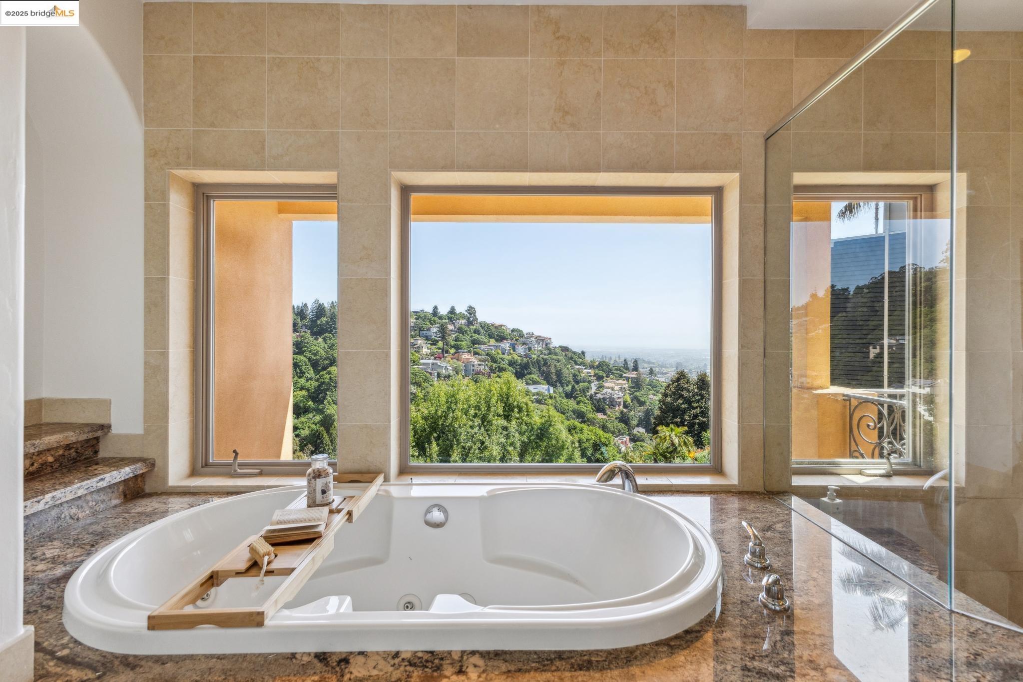 Detail Gallery Image 39 of 60 For 530 Gravatt Dr, Berkeley,  CA 94705 - 4 Beds | 3/1 Baths