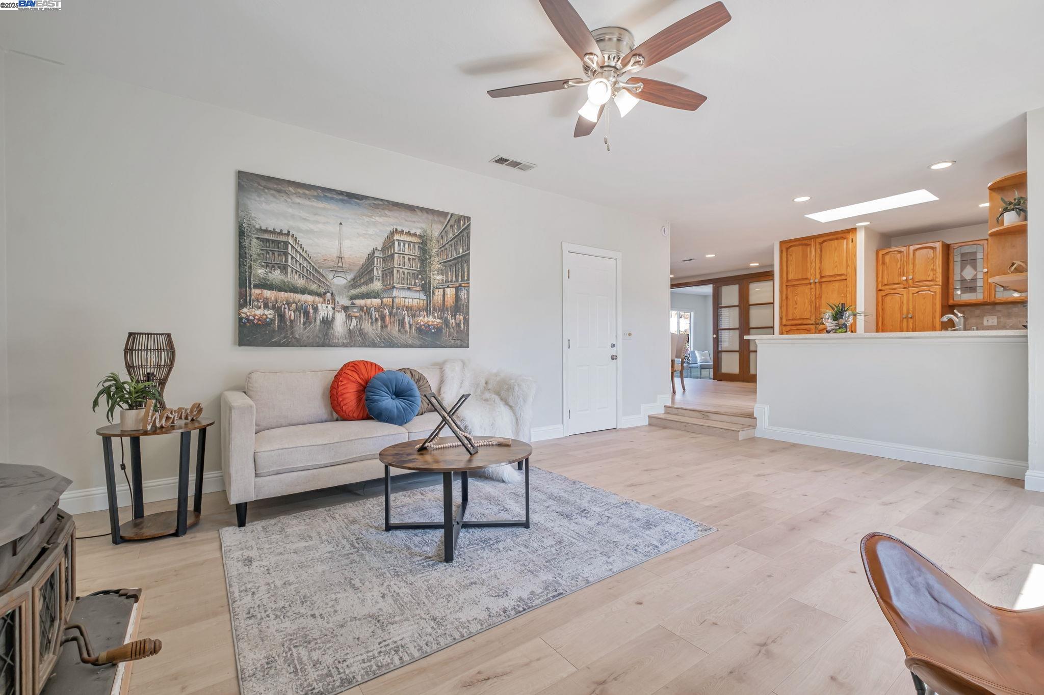 Detail Gallery Image 11 of 41 For 36339 Beech Pl, Newark,  CA 94560 - 3 Beds | 2 Baths
