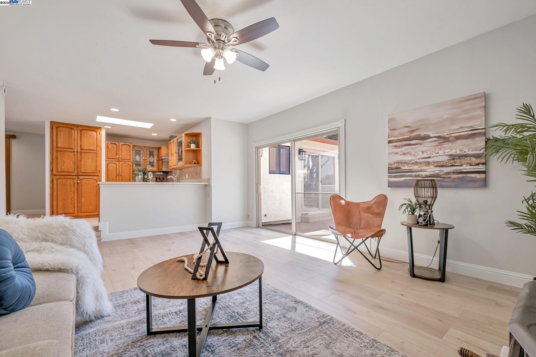Detail Gallery Image 12 of 41 For 36339 Beech Pl, Newark,  CA 94560 - 3 Beds | 2 Baths