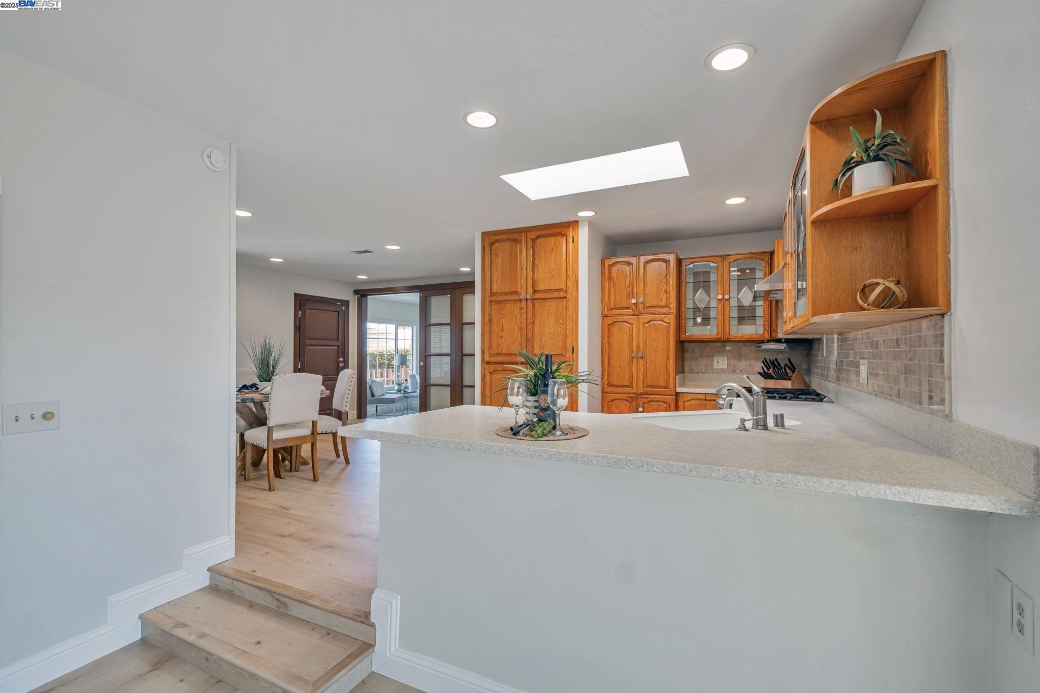 Detail Gallery Image 16 of 41 For 36339 Beech Pl, Newark,  CA 94560 - 3 Beds | 2 Baths