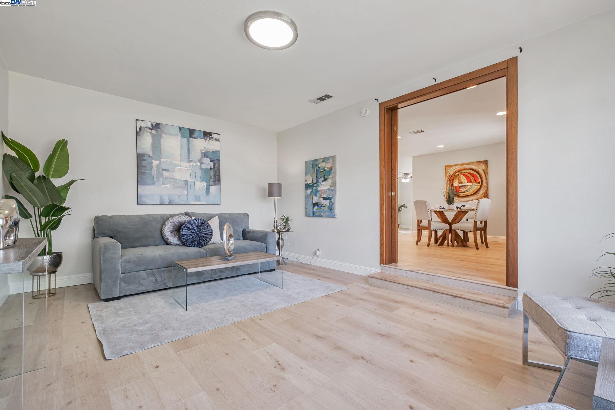 Detail Gallery Image 8 of 41 For 36339 Beech Pl, Newark,  CA 94560 - 3 Beds | 2 Baths
