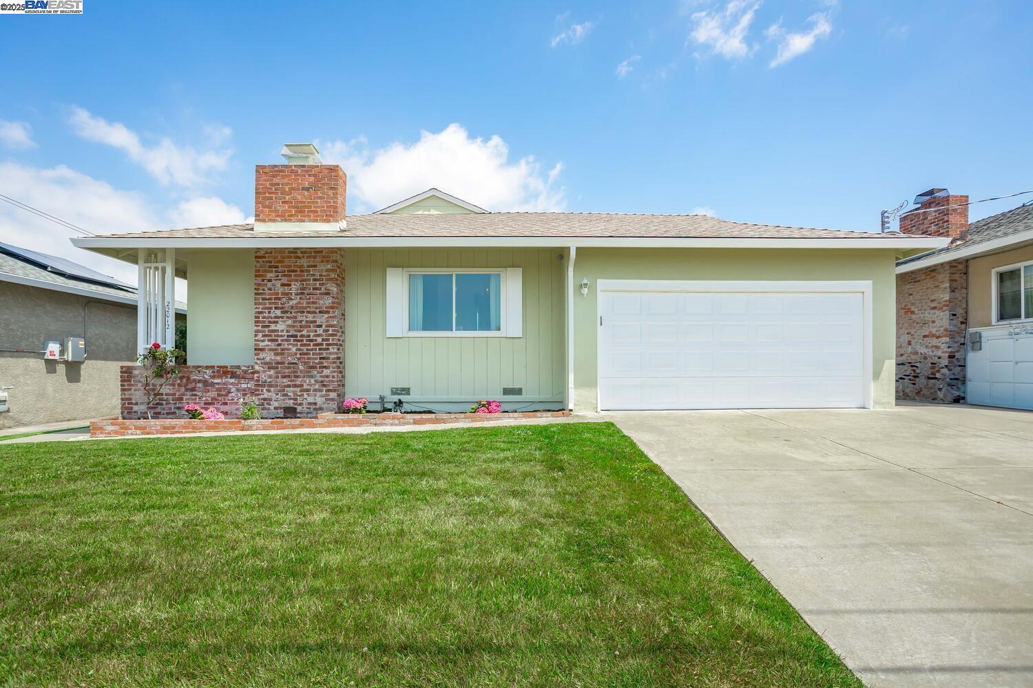 Detail Gallery Image 1 of 1 For 22012 Betlen Way, Castro Valley,  CA 94546-6504 - 3 Beds | 2 Baths