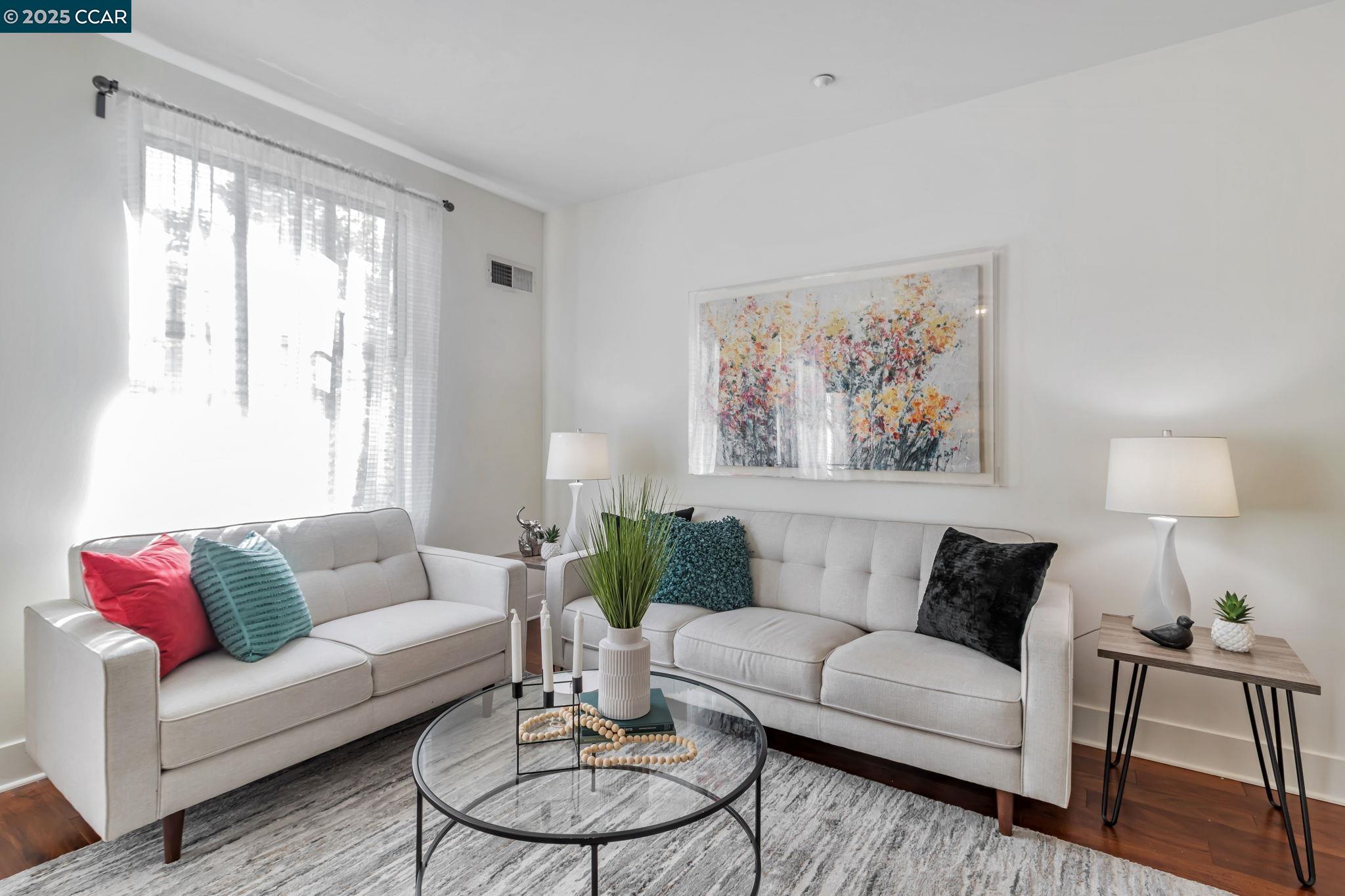 4395 Piedmont Ave # P208, Oakland, California 94611, 1 Bedroom Bedrooms, 3 Rooms Rooms,1 BathroomBathrooms,Residential,For Sale,4395 Piedmont Ave # P208,41095578
