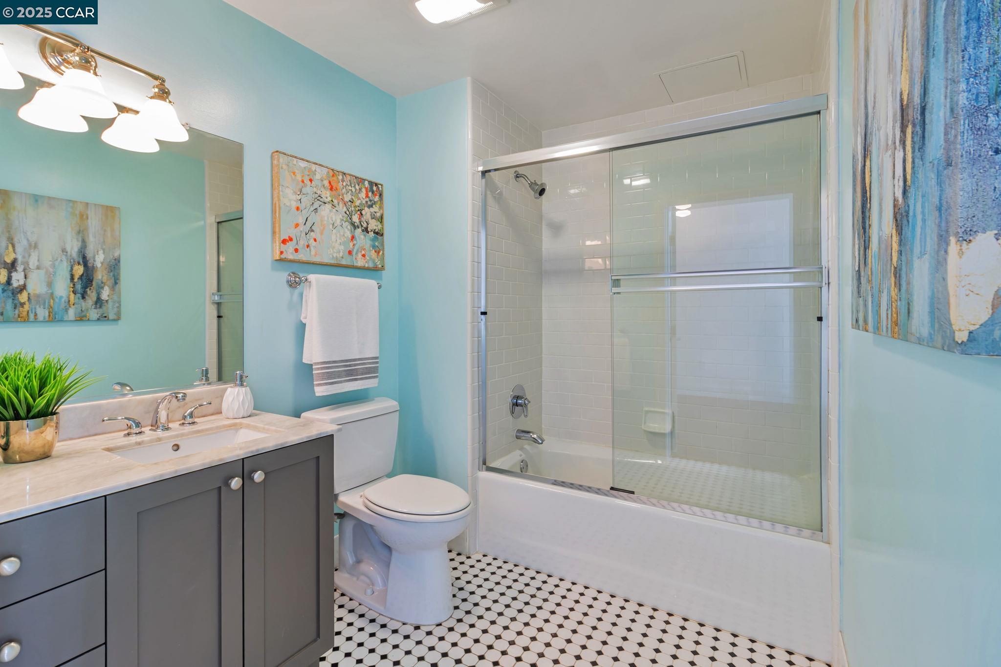 4395 Piedmont Ave # P208, Oakland, California 94611, 1 Bedroom Bedrooms, 3 Rooms Rooms,1 BathroomBathrooms,Residential,For Sale,4395 Piedmont Ave # P208,41095578