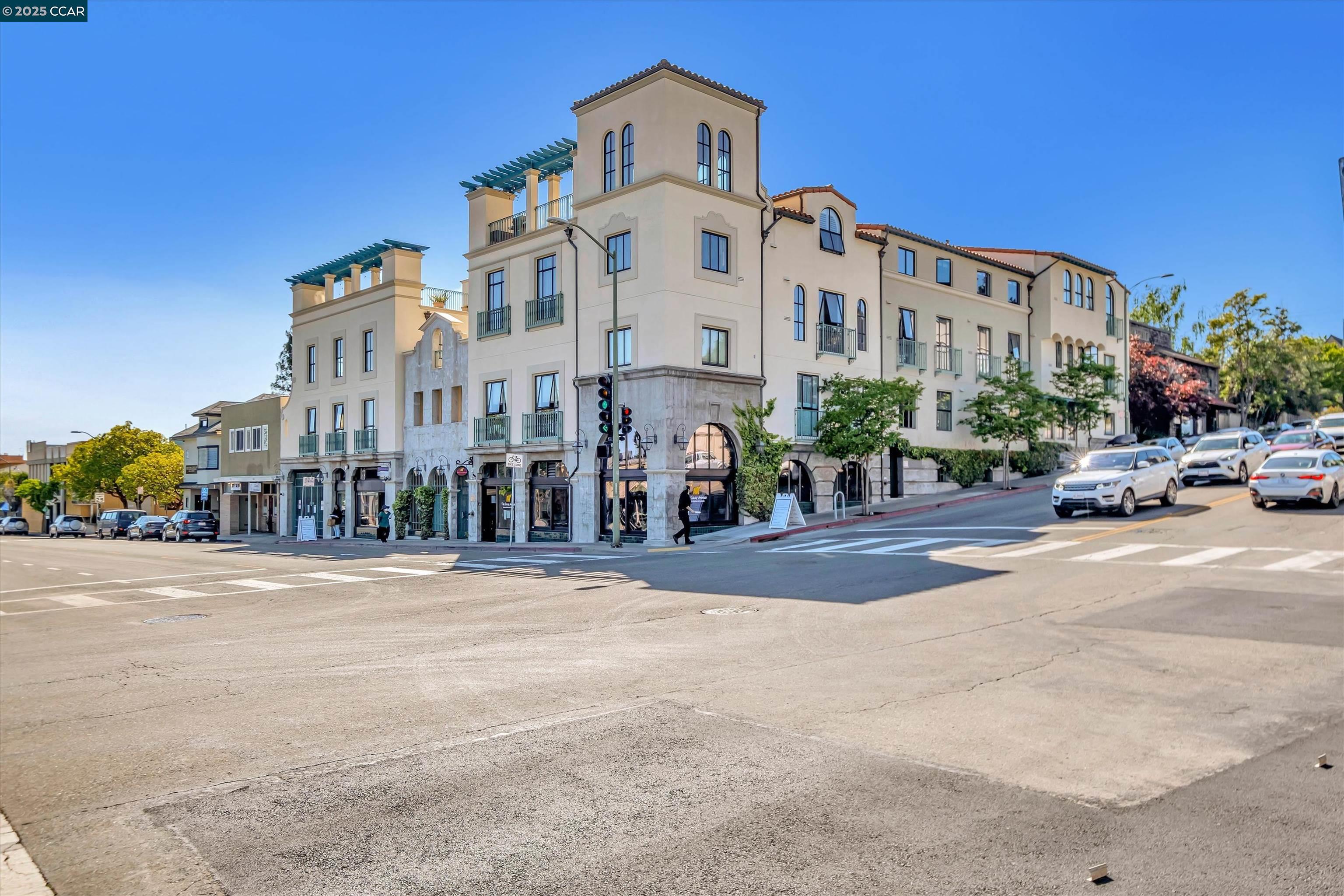 Detail Gallery Image 21 of 32 For 4395 Piedmont Ave #P208,  Oakland,  CA 94611 - 1 Beds | 1 Baths